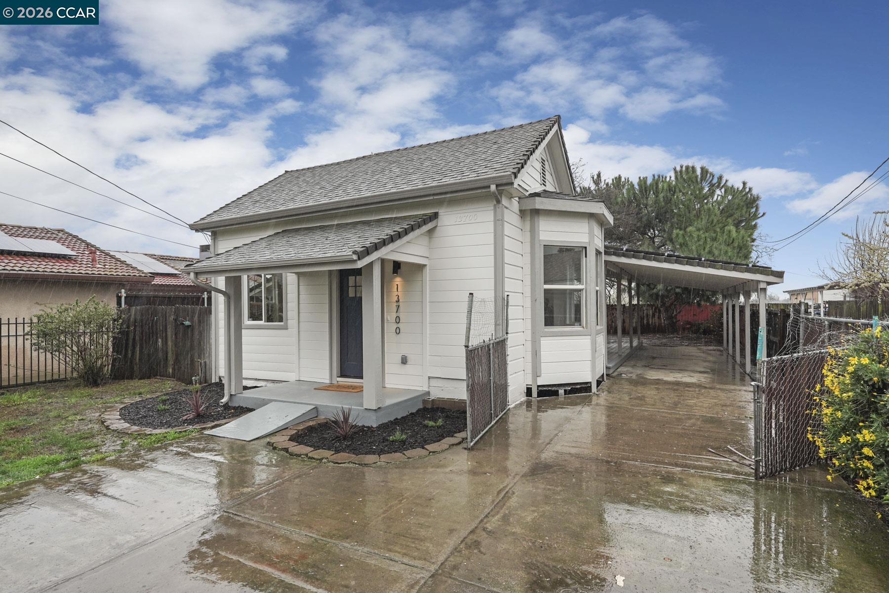 Detail Gallery Image 23 of 33 For 13700 E Hammond, Lockeford,  CA 95237 - 2 Beds | 1 Baths