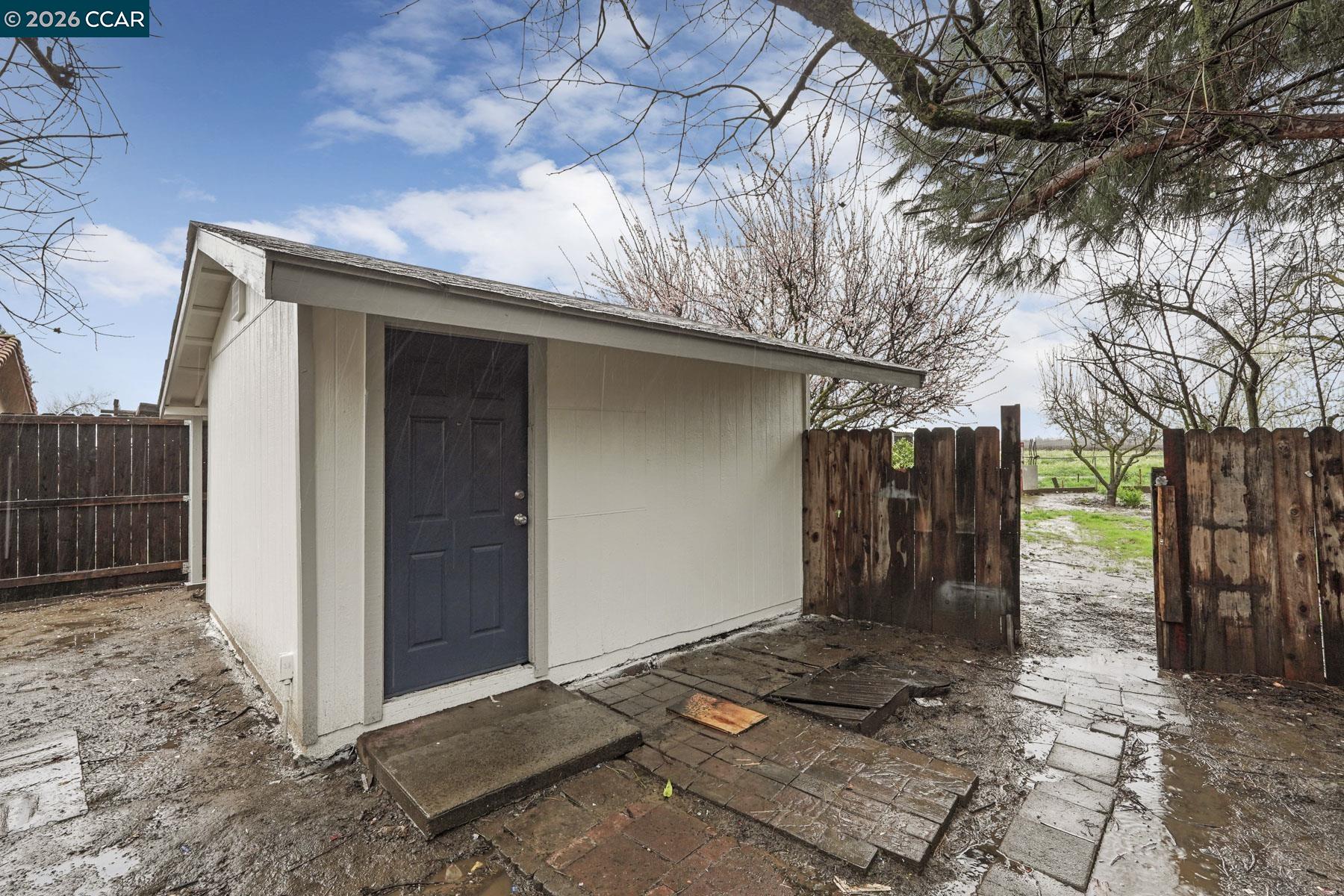 Detail Gallery Image 28 of 33 For 13700 E Hammond, Lockeford,  CA 95237 - 2 Beds | 1 Baths