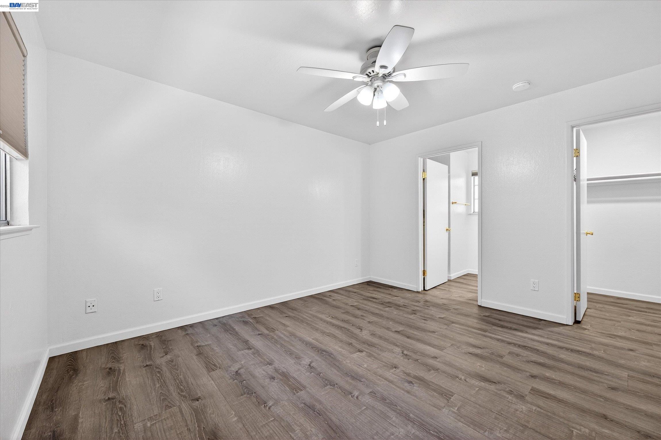 Detail Gallery Image 14 of 28 For 2032 Newport Dr, Pittsburg,  CA 94565 - 4 Beds | 2 Baths