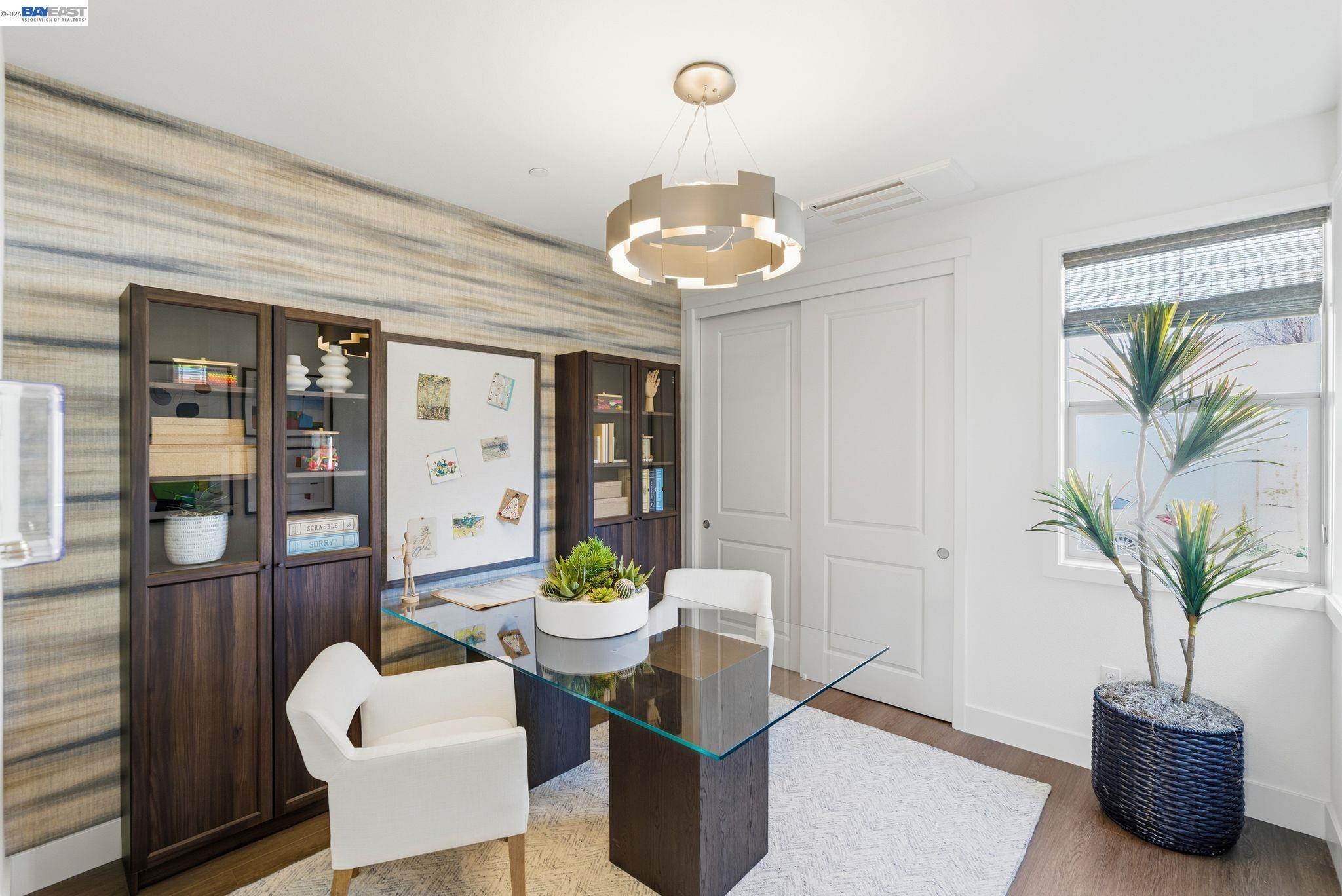 Detail Gallery Image 2 of 39 For 3930 Viggo Way, Dublin,  CA 94568 - 4 Beds | 3 Baths