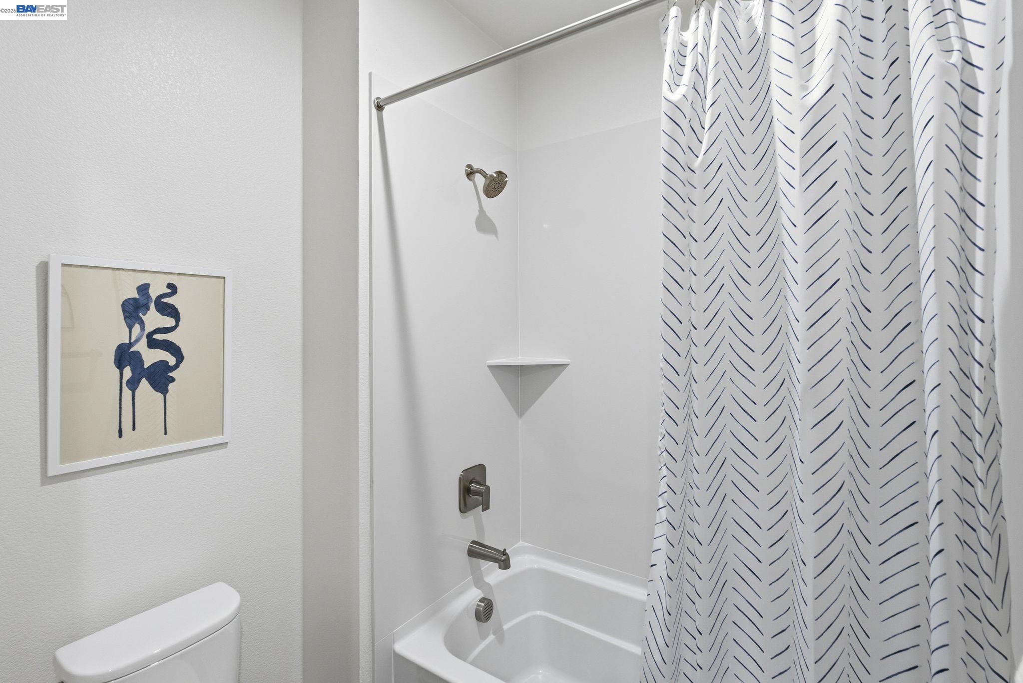 Detail Gallery Image 24 of 39 For 3930 Viggo Way, Dublin,  CA 94568 - 4 Beds | 3 Baths