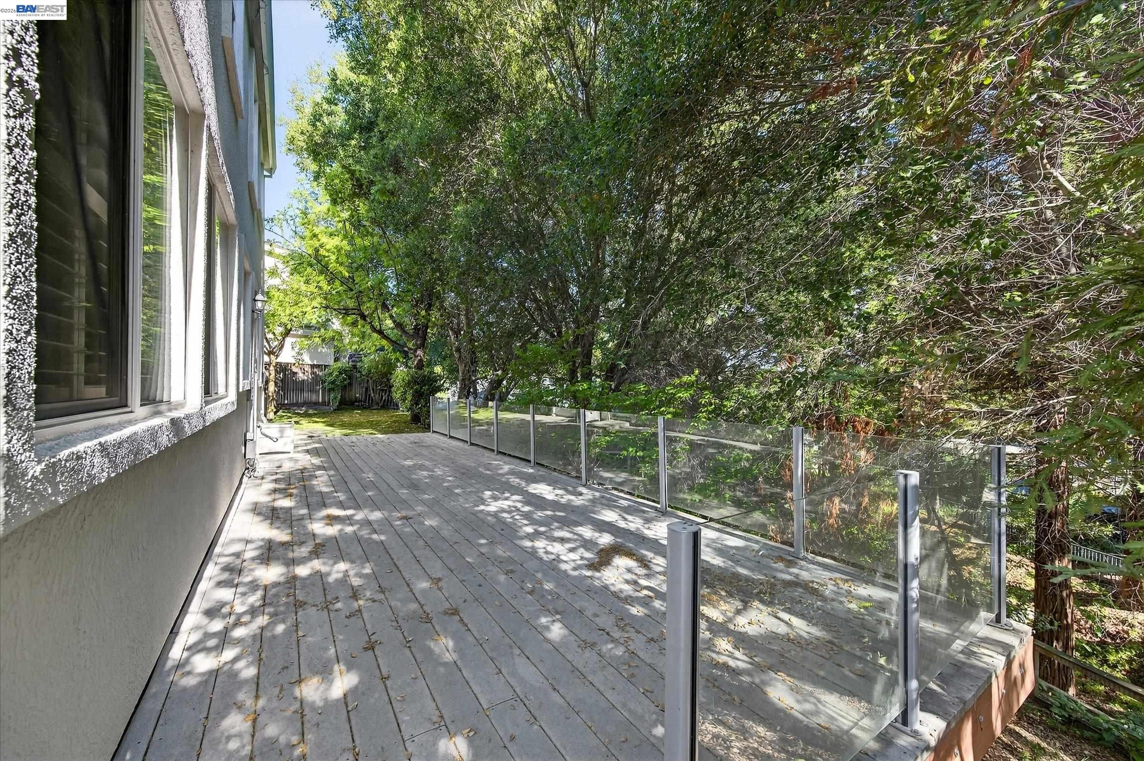 Detail Gallery Image 28 of 31 For 133 Sundance Pl, Martinez,  CA 94553 - 4 Beds | 2/1 Baths