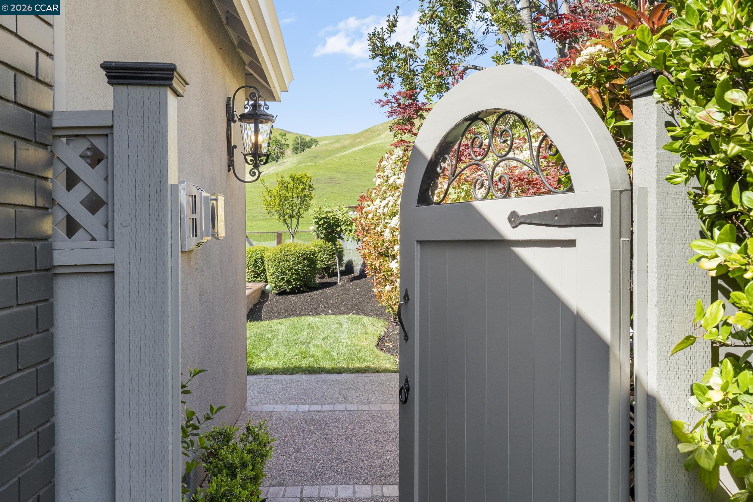 Detail Gallery Image 35 of 60 For 114 Golden Ridge Rd, Alamo,  CA 94507 - 3 Beds | 2/1 Baths