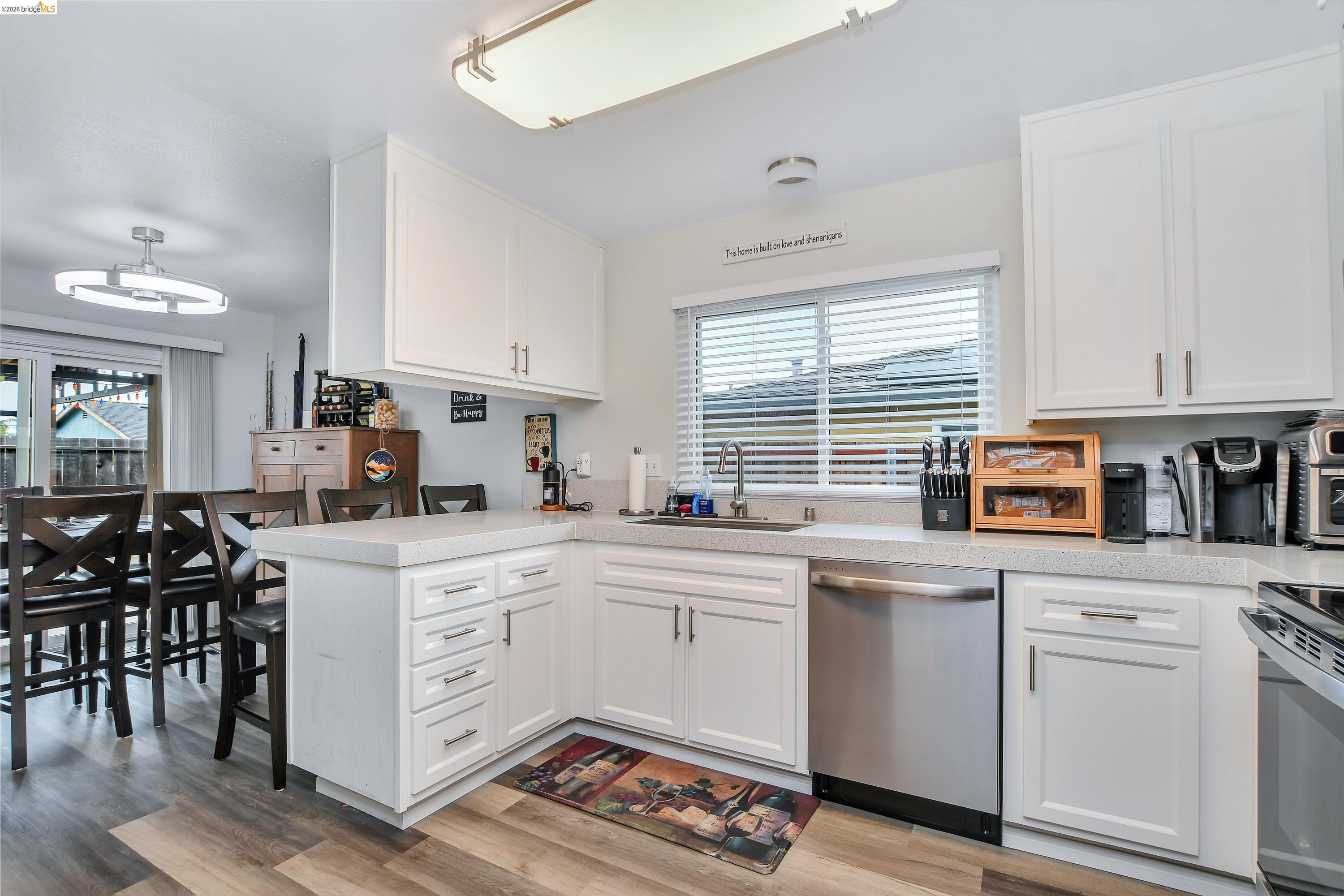 Detail Gallery Image 9 of 26 For 4831 Fuschia Way, Oakley,  CA 94561 - 3 Beds | 2 Baths