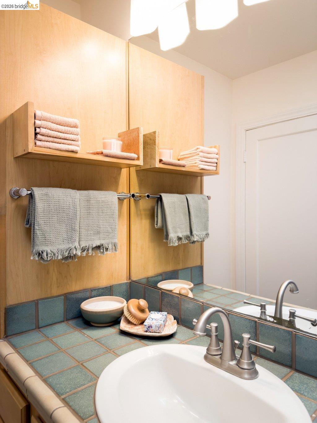 Detail Gallery Image 25 of 60 For 737 Dartshire Way, Sunnyvale,  CA 94087 - 3 Beds | 2 Baths