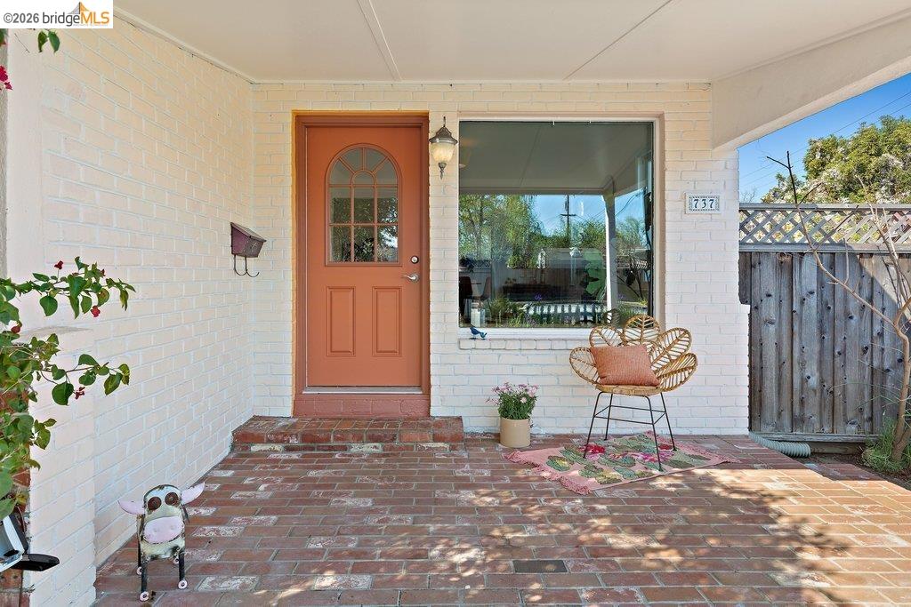 Detail Gallery Image 5 of 60 For 737 Dartshire Way, Sunnyvale,  CA 94087 - 3 Beds | 2 Baths