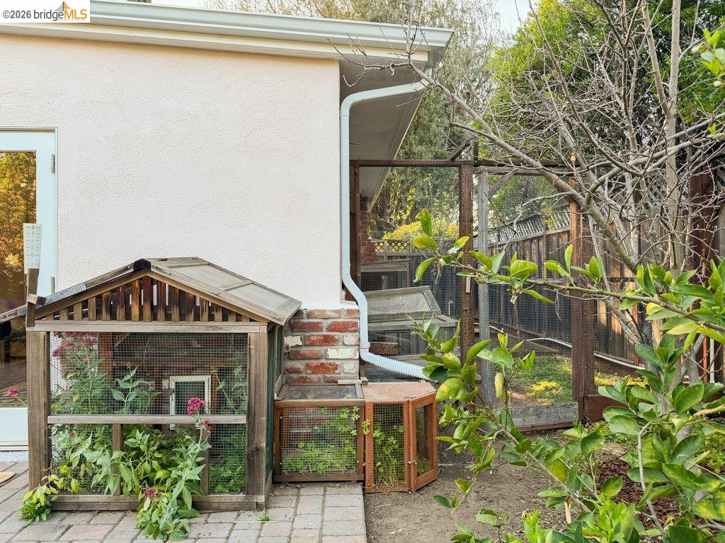 Detail Gallery Image 49 of 60 For 737 Dartshire Way, Sunnyvale,  CA 94087 - 3 Beds | 2 Baths