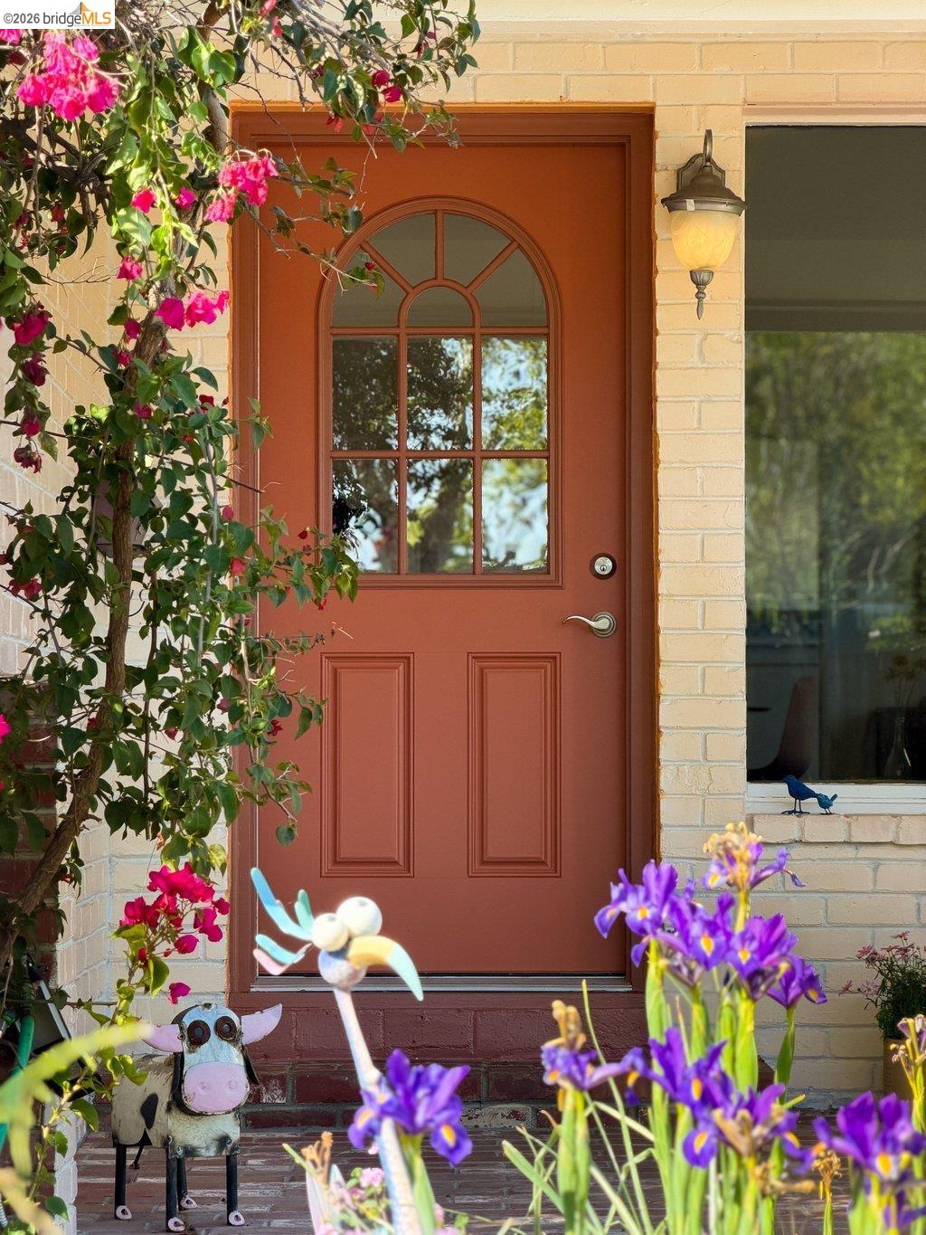 Detail Gallery Image 6 of 60 For 737 Dartshire Way, Sunnyvale,  CA 94087 - 3 Beds | 2 Baths