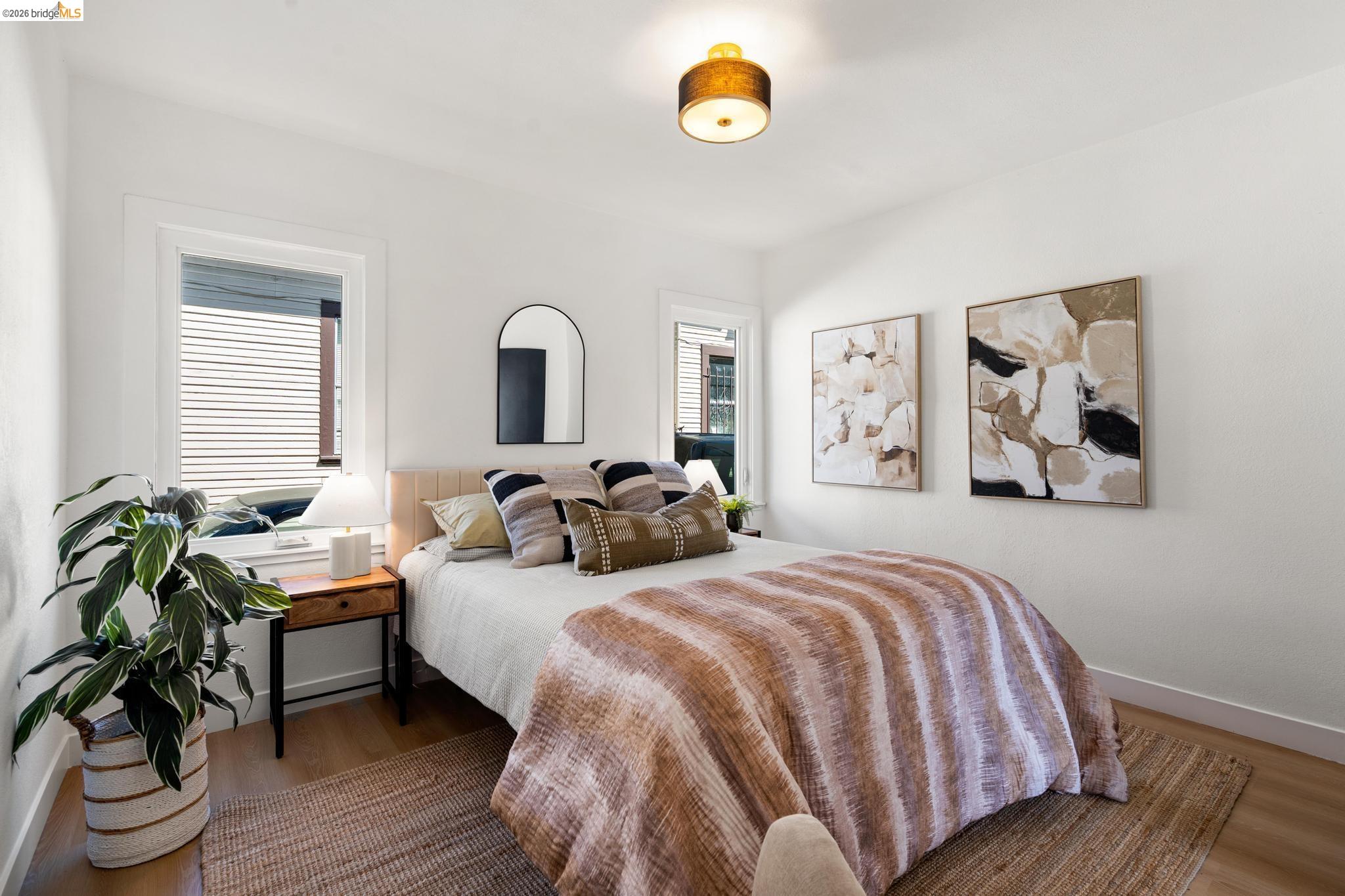 Detail Gallery Image 12 of 60 For 2100 69th Ave, Oakland,  CA 94621 - 4 Beds | 2 Baths