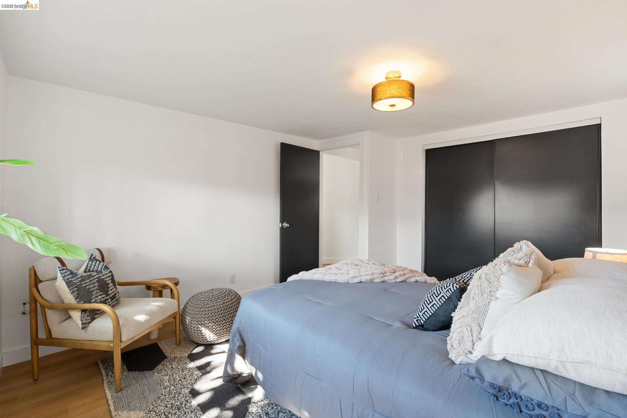 Detail Gallery Image 31 of 60 For 2100 69th Ave, Oakland,  CA 94621 - 4 Beds | 2 Baths