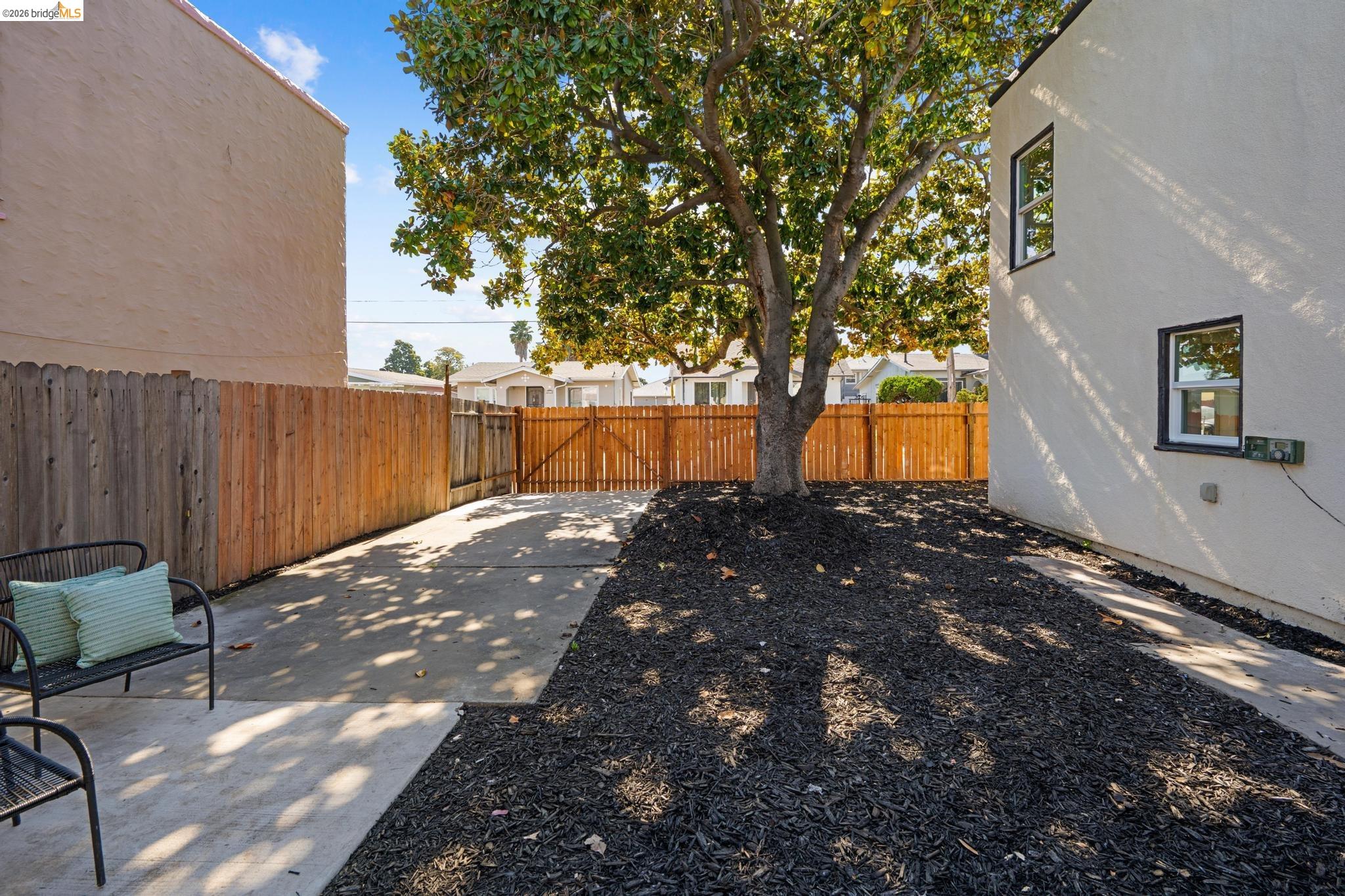 Detail Gallery Image 51 of 60 For 2100 69th Ave, Oakland,  CA 94621 - 4 Beds | 2 Baths