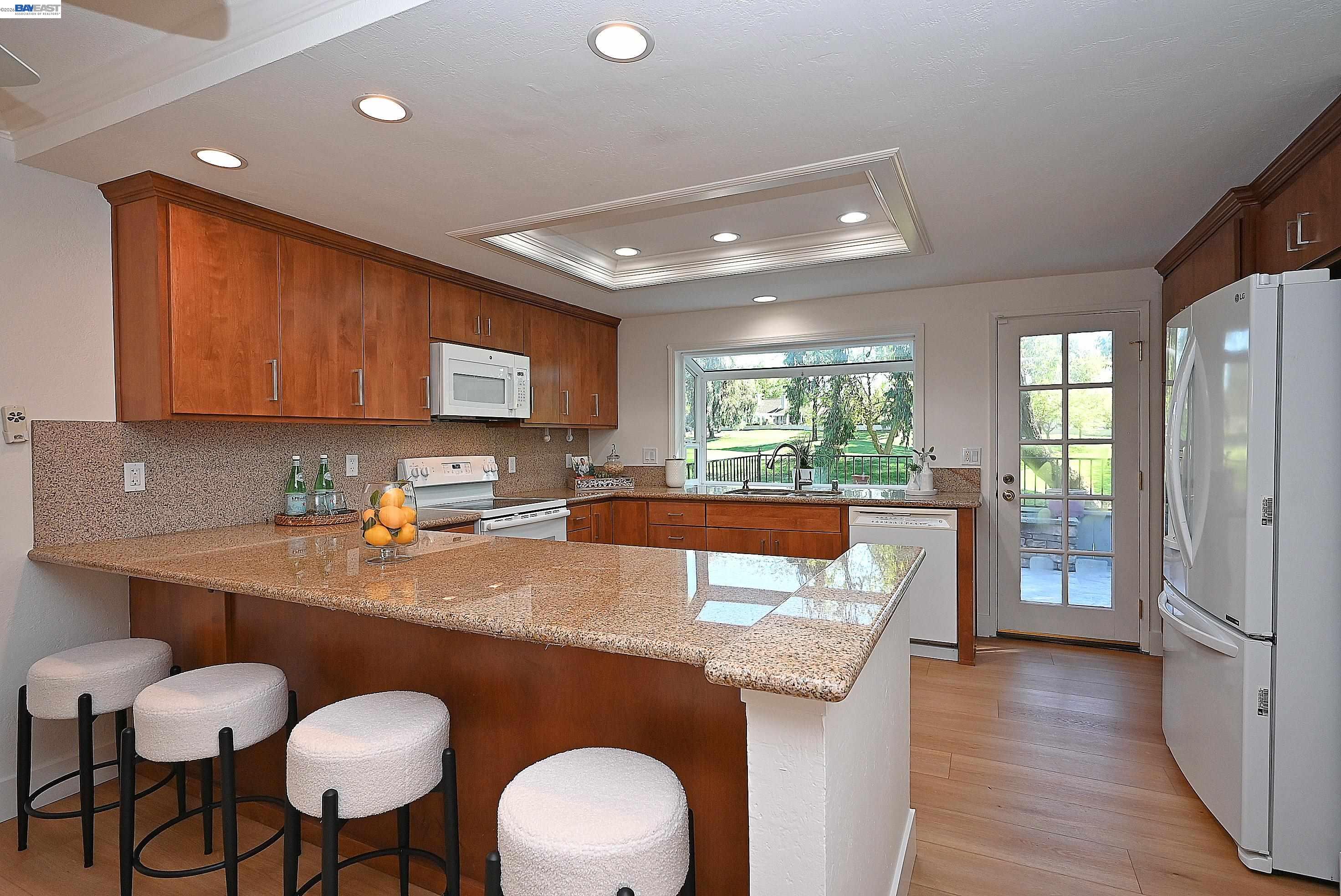 Detail Gallery Image 20 of 60 For 597 Saint George Rd, Danville,  CA 94526 - 4 Beds | 2/1 Baths