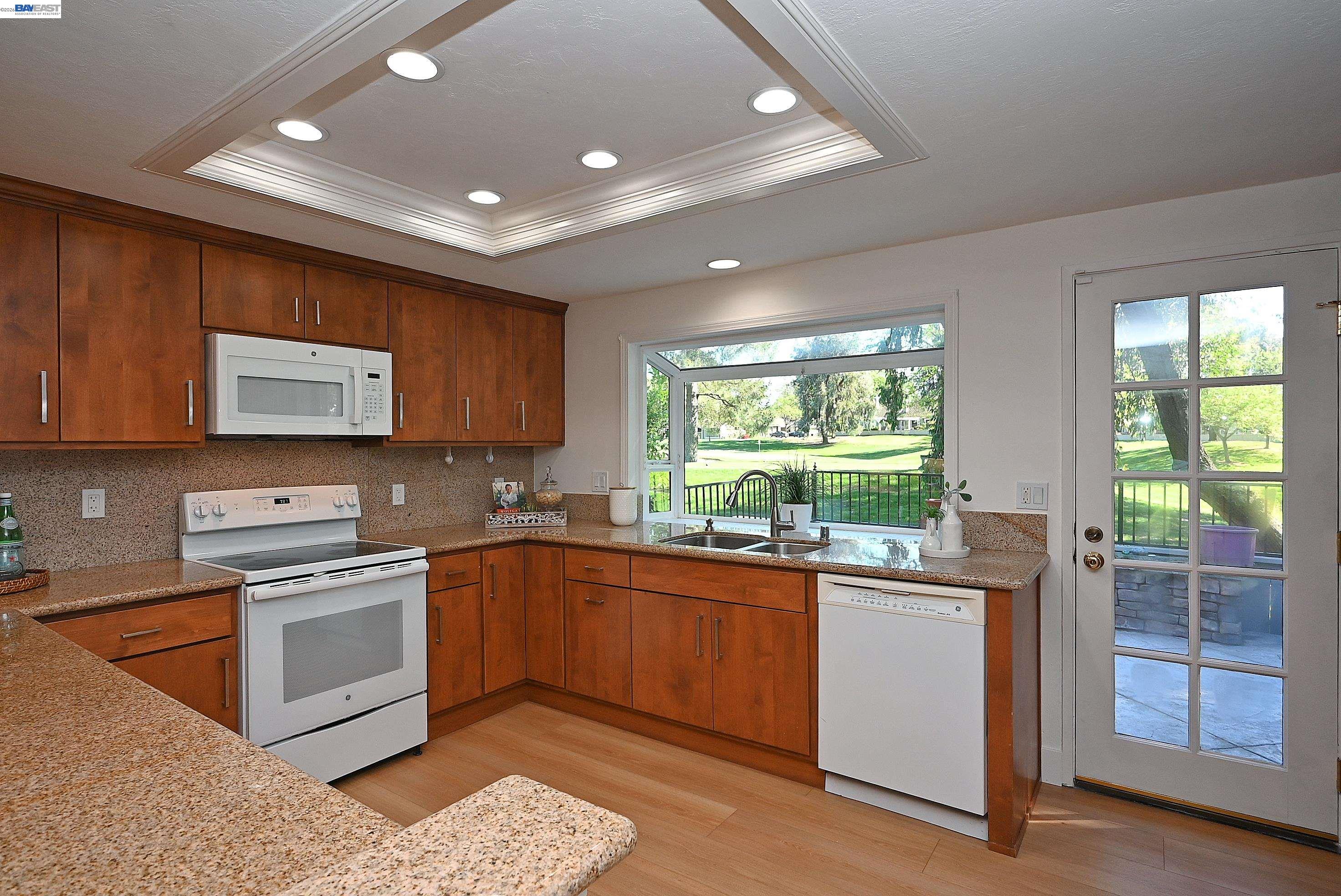 Detail Gallery Image 23 of 60 For 597 Saint George Rd, Danville,  CA 94526 - 4 Beds | 2/1 Baths