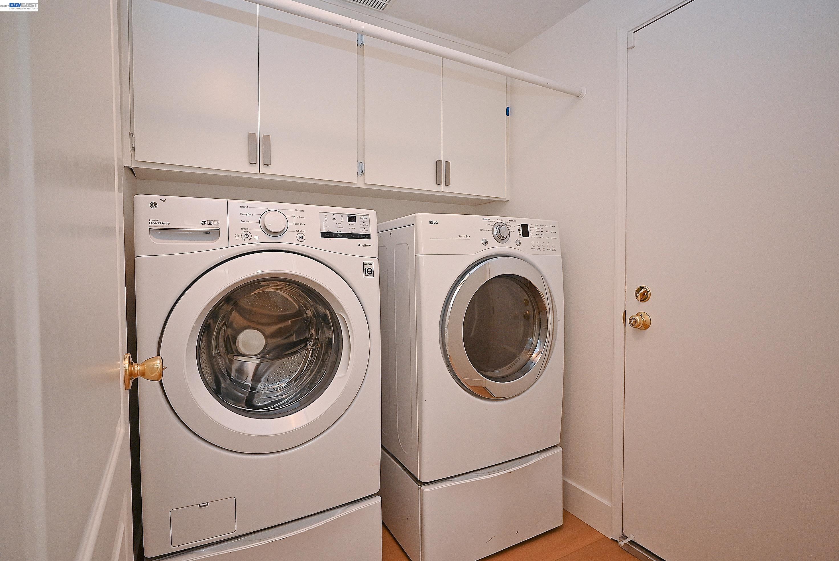 Detail Gallery Image 32 of 60 For 597 Saint George Rd, Danville,  CA 94526 - 4 Beds | 2/1 Baths