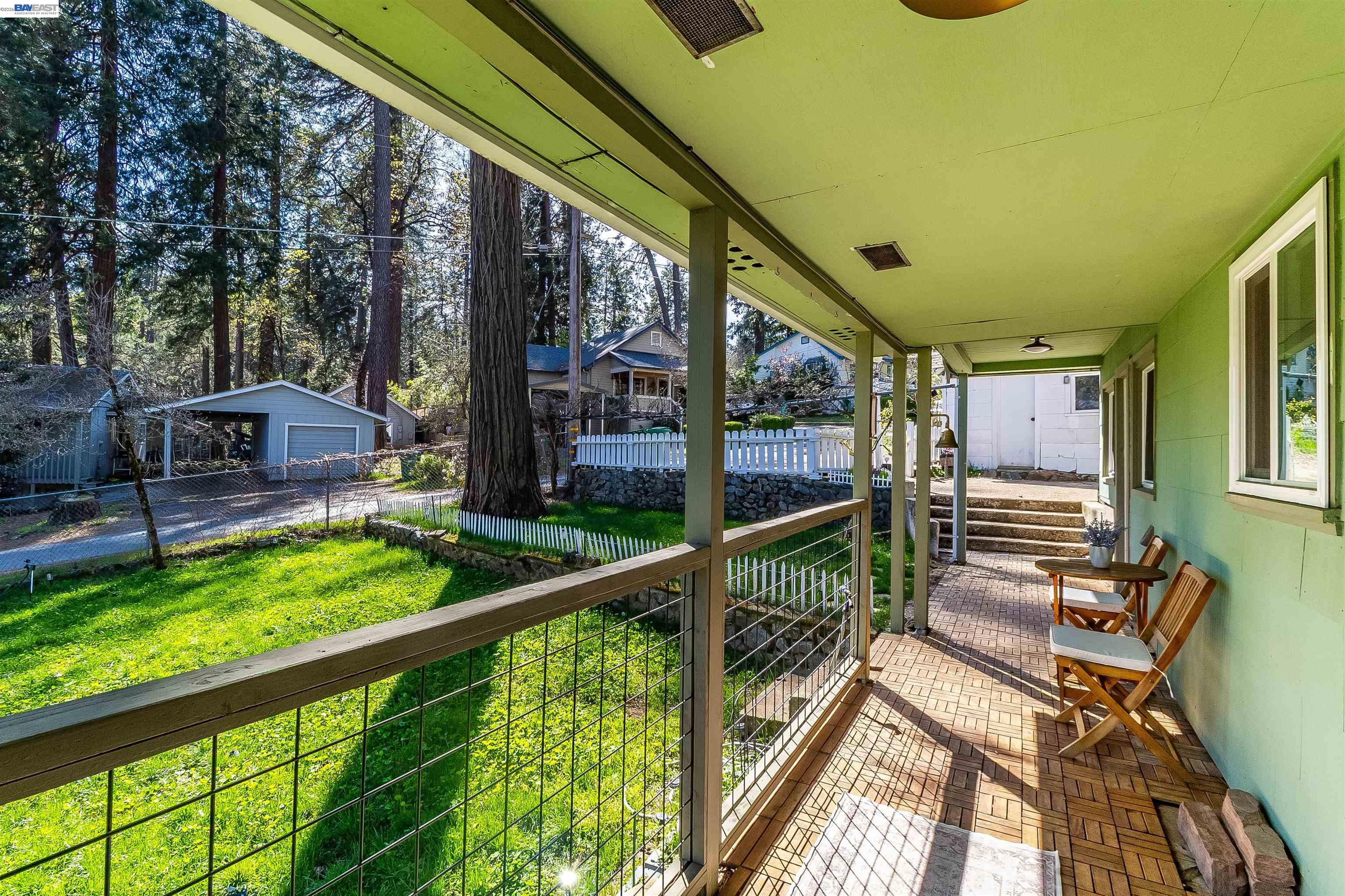 Detail Gallery Image 8 of 46 For 11896 Nancy Ln, Grass Valley,  CA 95945 - 3 Beds | 1 Baths