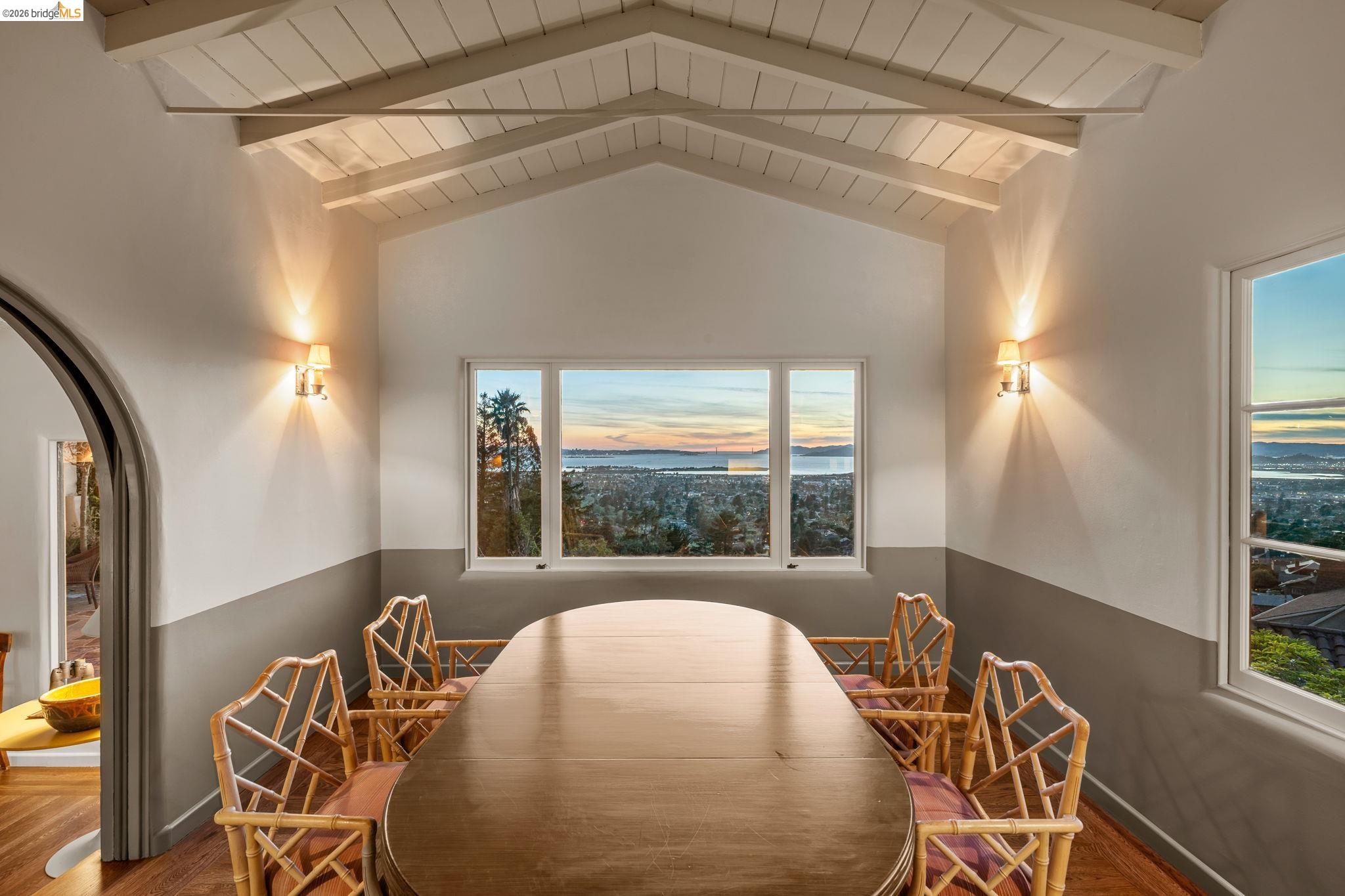 Detail Gallery Image 53 of 57 For 1004 Cragmont Avenue, Berkeley,  CA 94708-1412 - 3 Beds | 2 Baths