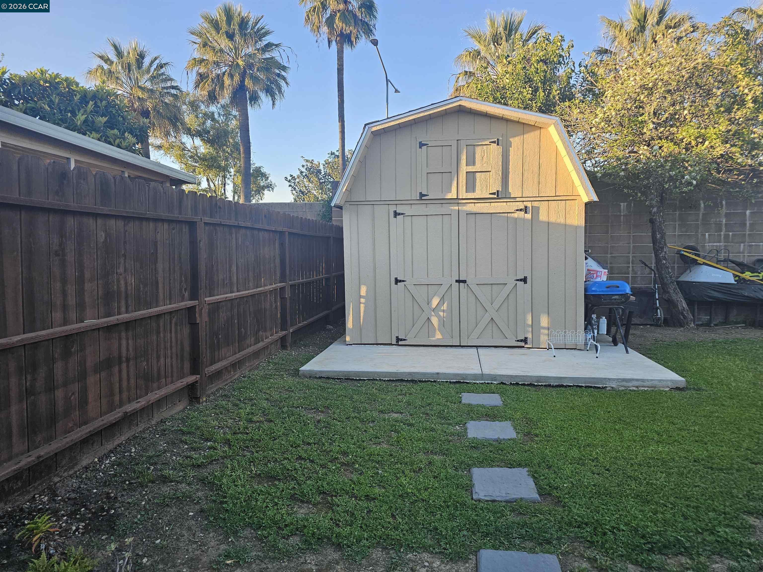 Detail Gallery Image 8 of 10 For 1600 Michigan St, Fairfield,  CA 94533-4508 - 3 Beds | 2 Baths