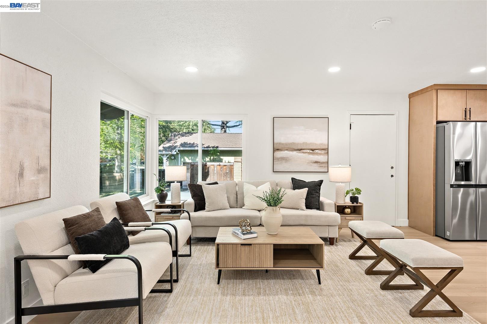 Detail Gallery Image 2 of 40 For 1800 Gilardy Dr, Concord,  CA 94518 - 4 Beds | 2 Baths