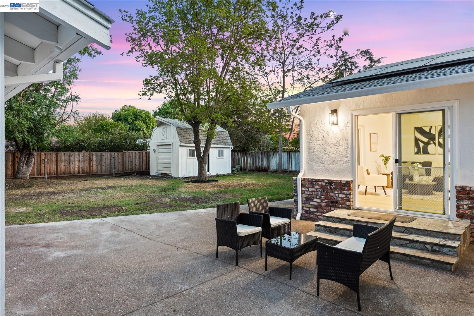 Detail Gallery Image 25 of 40 For 1800 Gilardy Dr, Concord,  CA 94518 - 4 Beds | 2 Baths