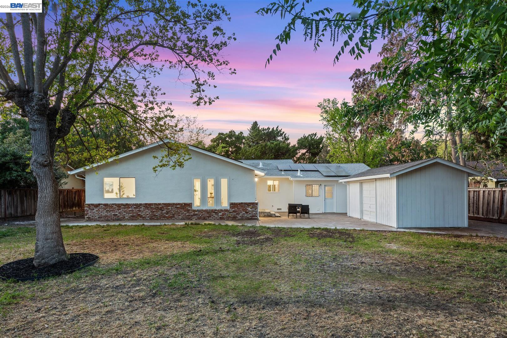 Detail Gallery Image 26 of 40 For 1800 Gilardy Dr, Concord,  CA 94518 - 4 Beds | 2 Baths