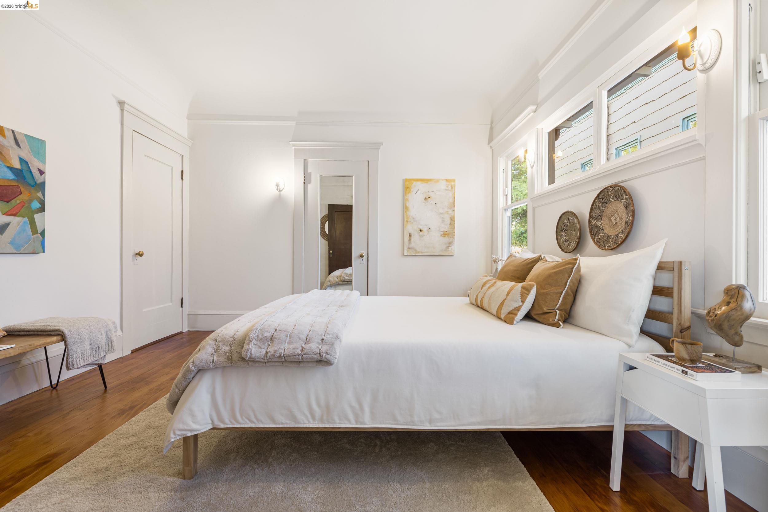 Detail Gallery Image 18 of 34 For 248 Mather St, Oakland,  CA 94611 - 3 Beds | 2/1 Baths