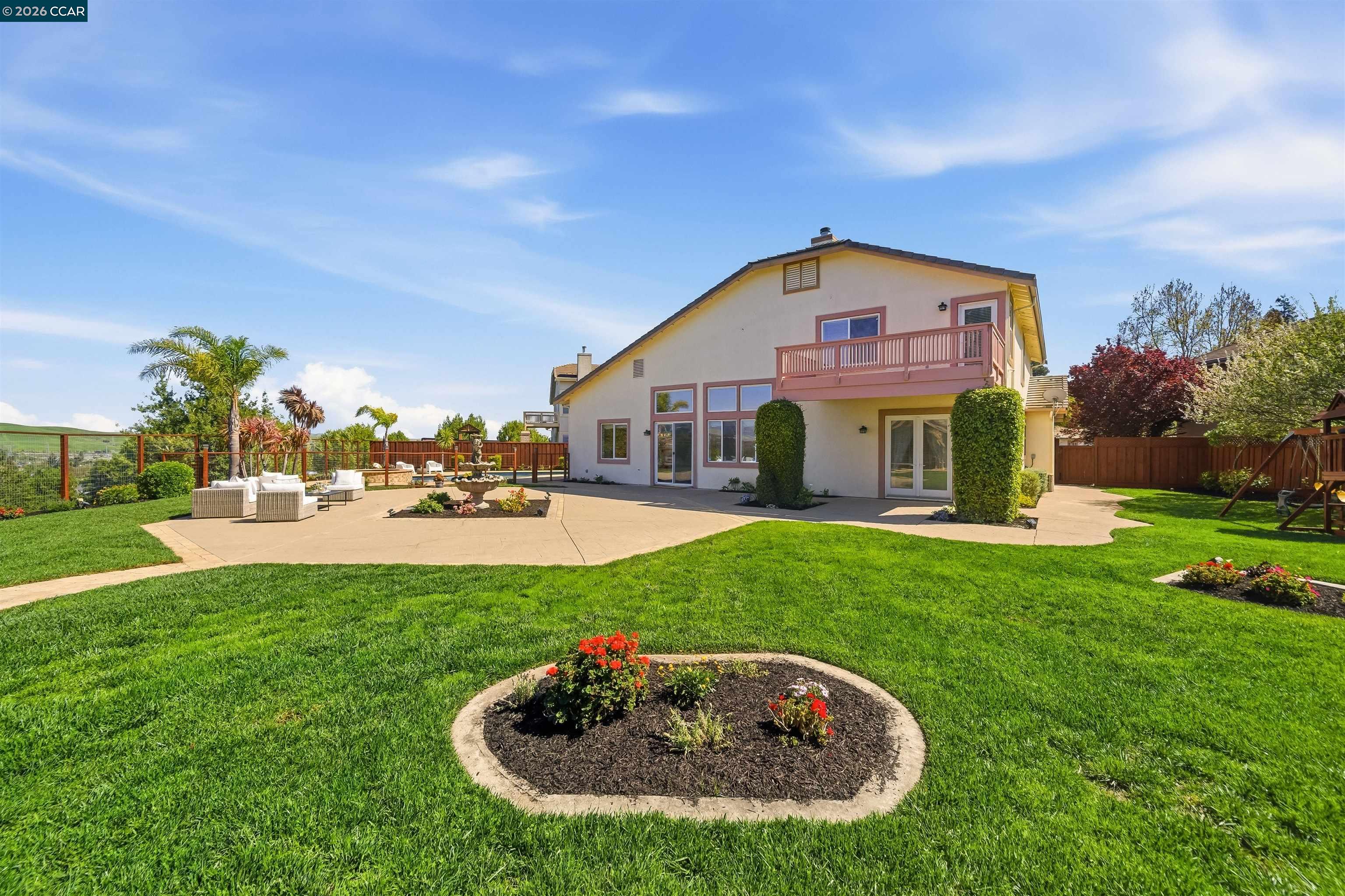 Detail Gallery Image 24 of 60 For 5 Welford Ranch Ct, San Ramon,  CA 94583 - 5 Beds | 2/1 Baths