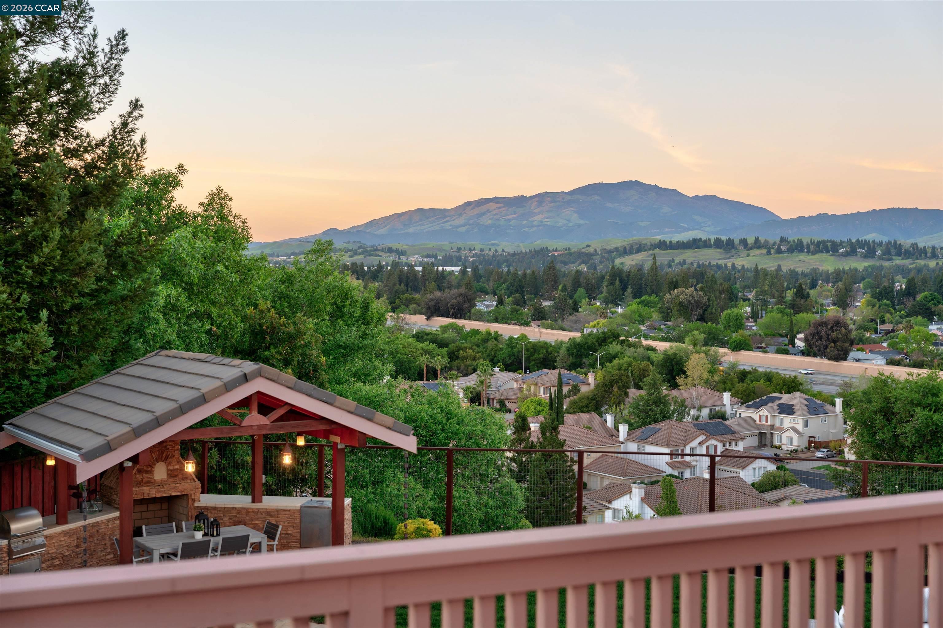 Detail Gallery Image 52 of 60 For 5 Welford Ranch Ct, San Ramon,  CA 94583 - 5 Beds | 2/1 Baths