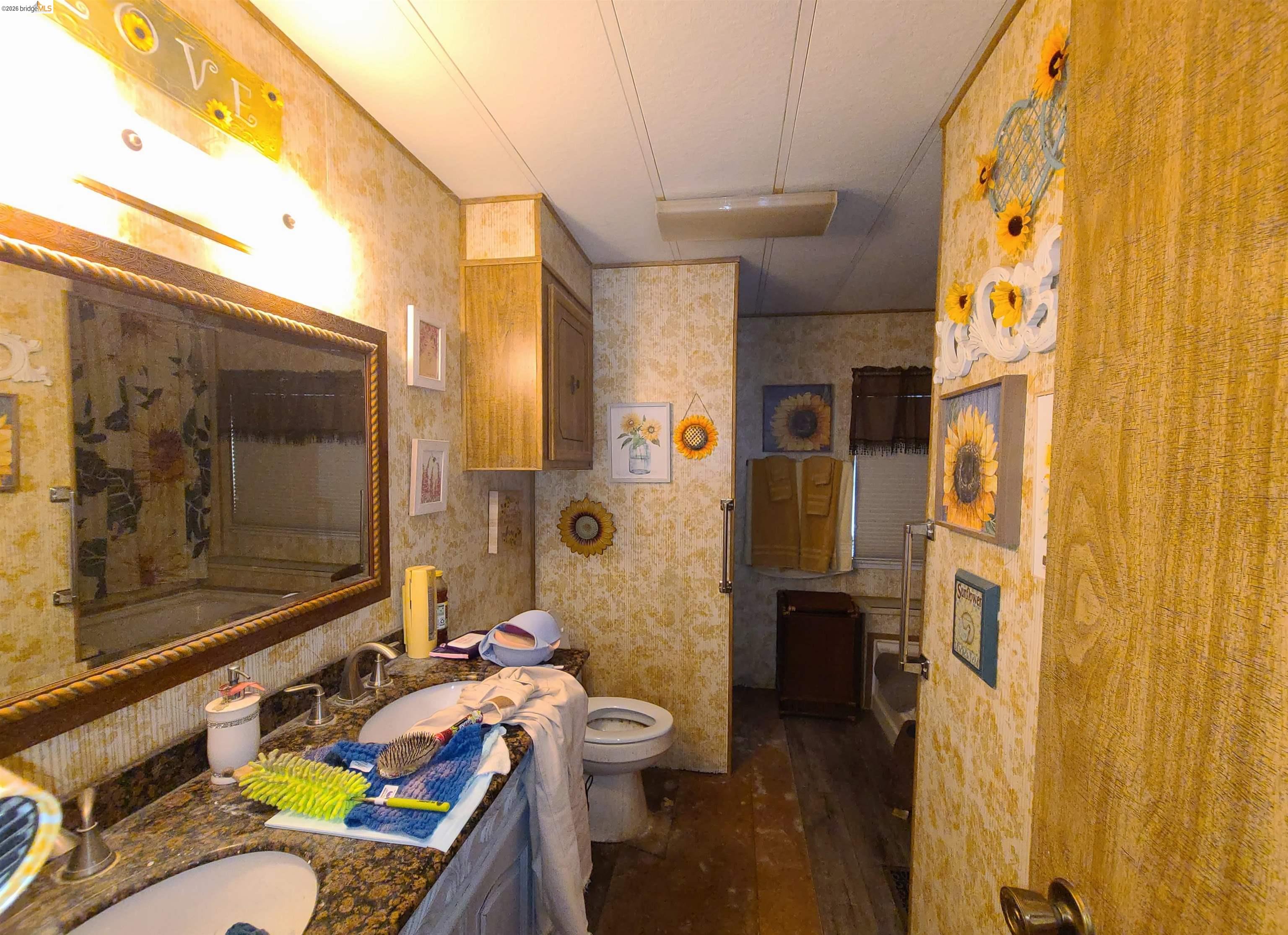 Detail Gallery Image 12 of 44 For 820 N Lincoln Way #104,  Galt,  CA 95632 - 2 Beds | 2 Baths