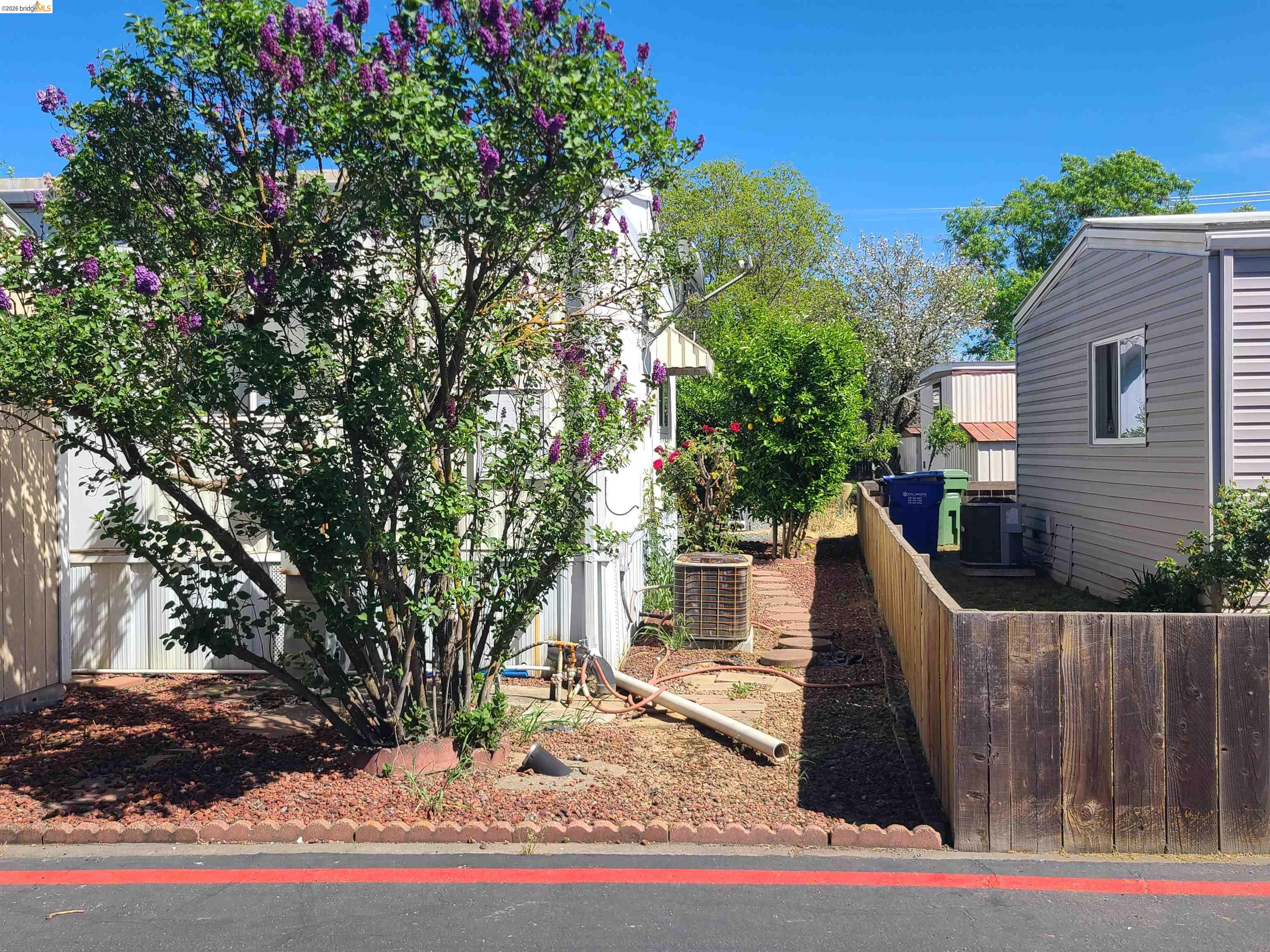 Detail Gallery Image 22 of 44 For 820 N Lincoln Way #104,  Galt,  CA 95632 - 2 Beds | 2 Baths