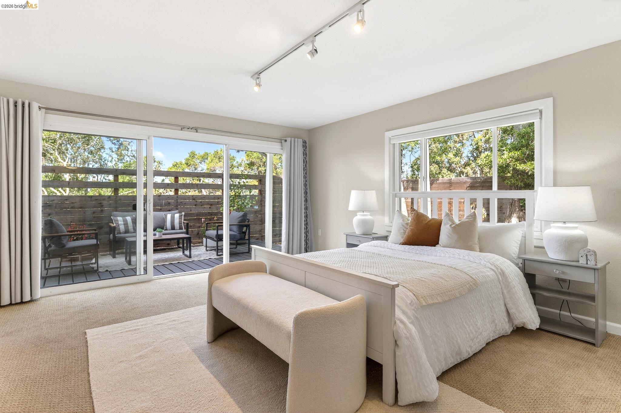 Detail Gallery Image 31 of 60 For 4451 Saint Andrews Rd, Oakland,  CA 94605 - 5 Beds | 3 Baths