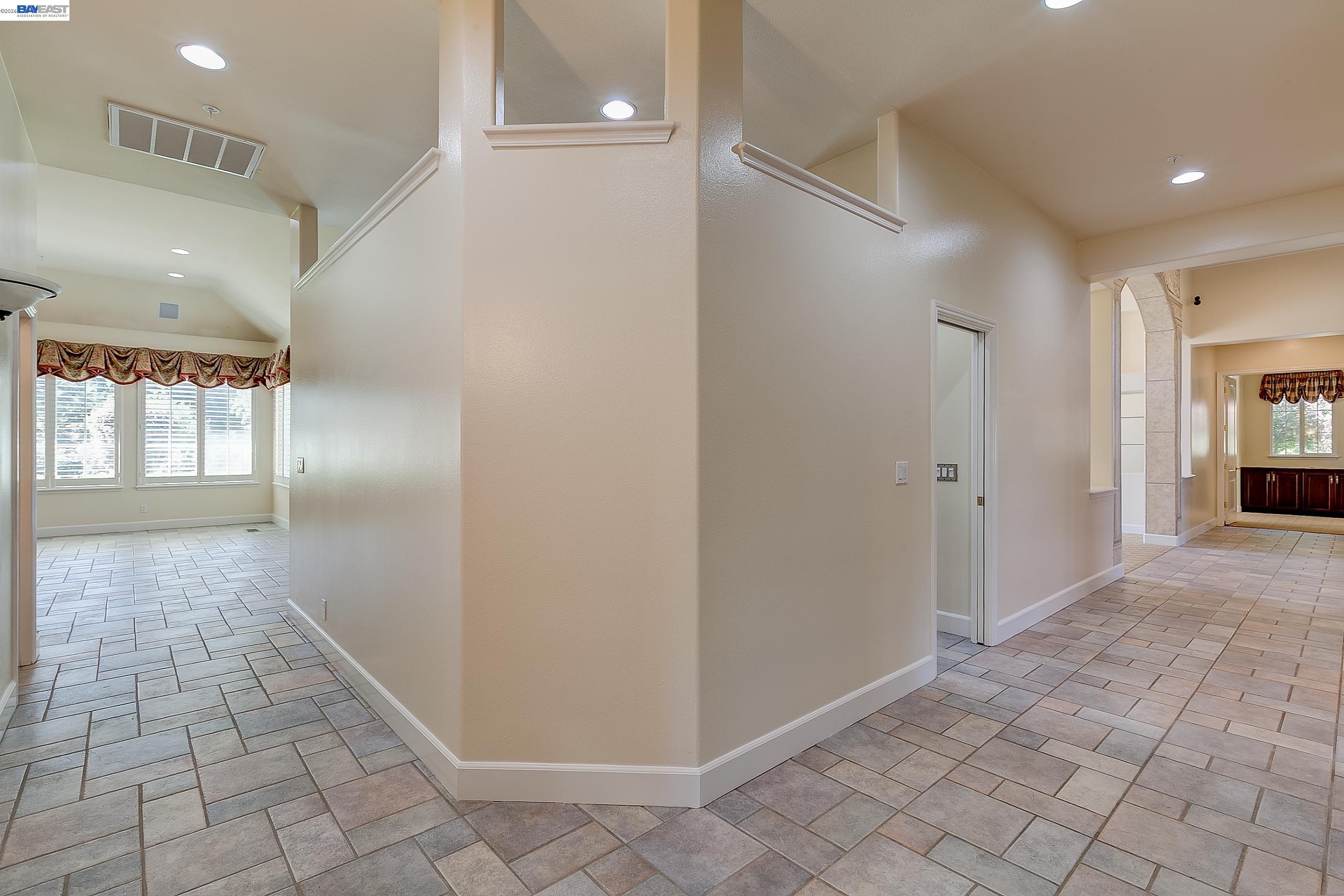 Detail Gallery Image 26 of 60 For 2779 E Ruby Hill Dr, Pleasanton,  CA 94566 - 4 Beds | 4/1 Baths