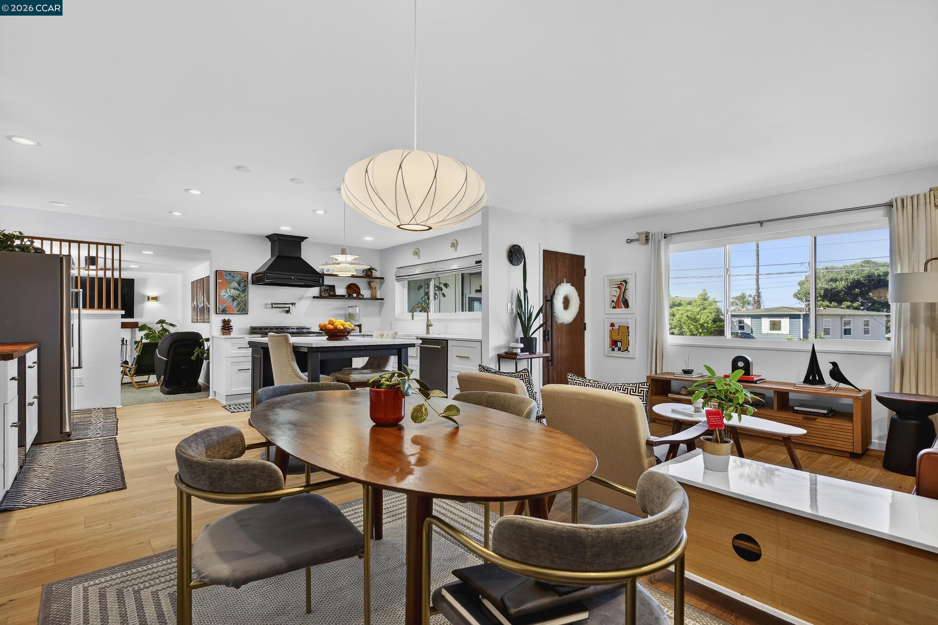 Detail Gallery Image 12 of 55 For 1165 Nob Hill Ave, Pinole,  CA 94564 - 3 Beds | 2 Baths