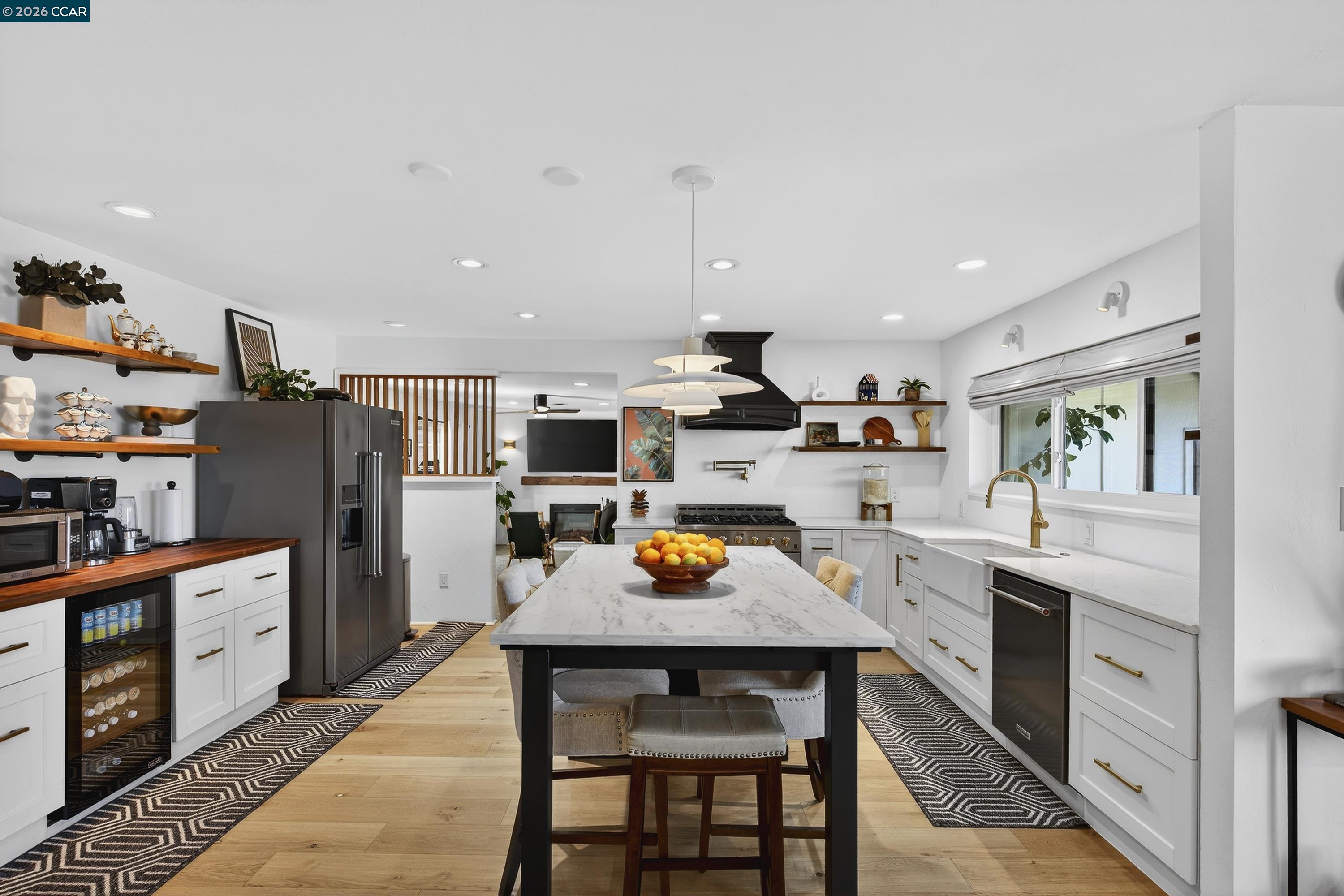 Detail Gallery Image 15 of 55 For 1165 Nob Hill Ave, Pinole,  CA 94564 - 3 Beds | 2 Baths