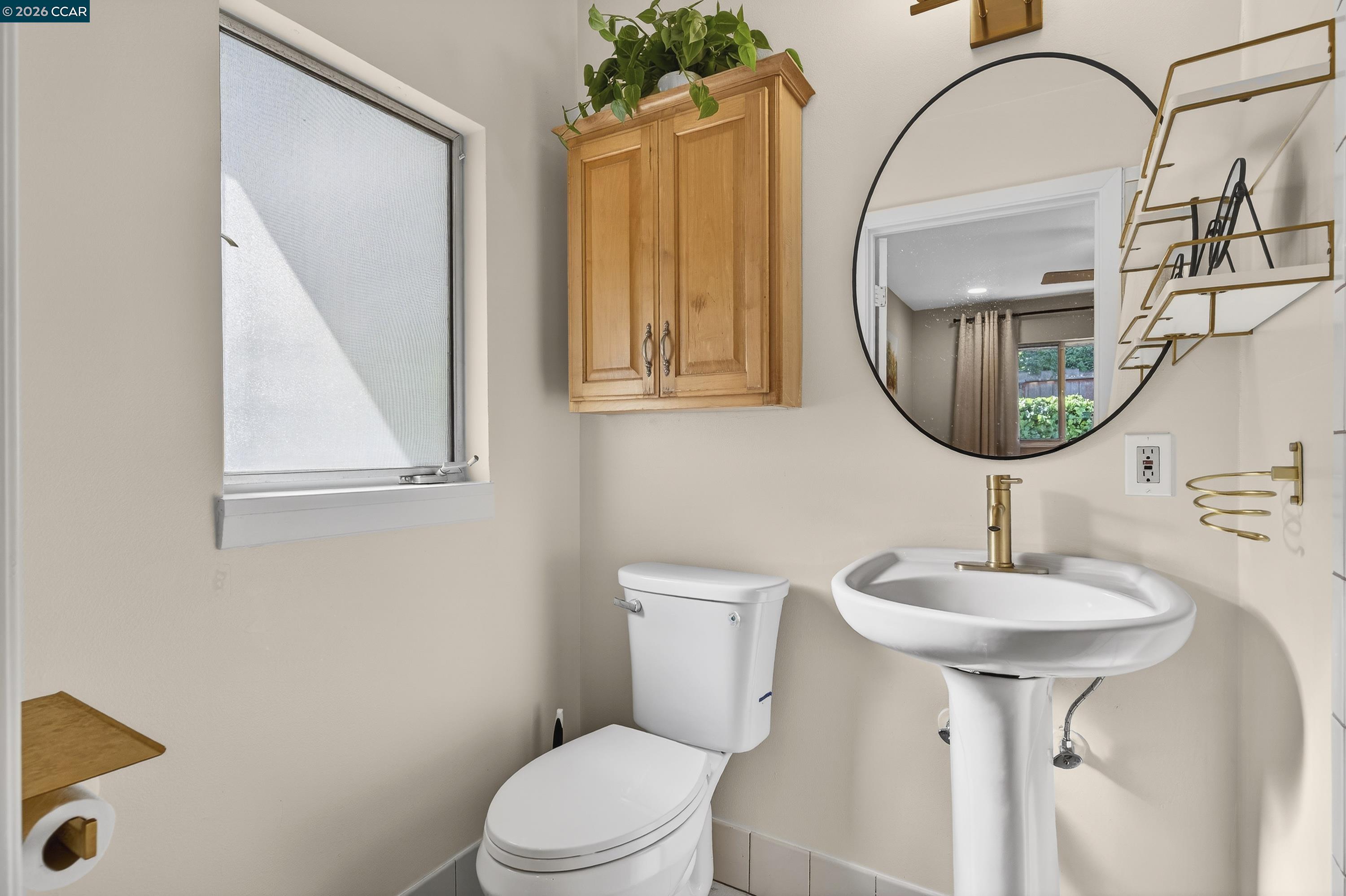 Detail Gallery Image 34 of 55 For 1165 Nob Hill Ave, Pinole,  CA 94564 - 3 Beds | 2 Baths