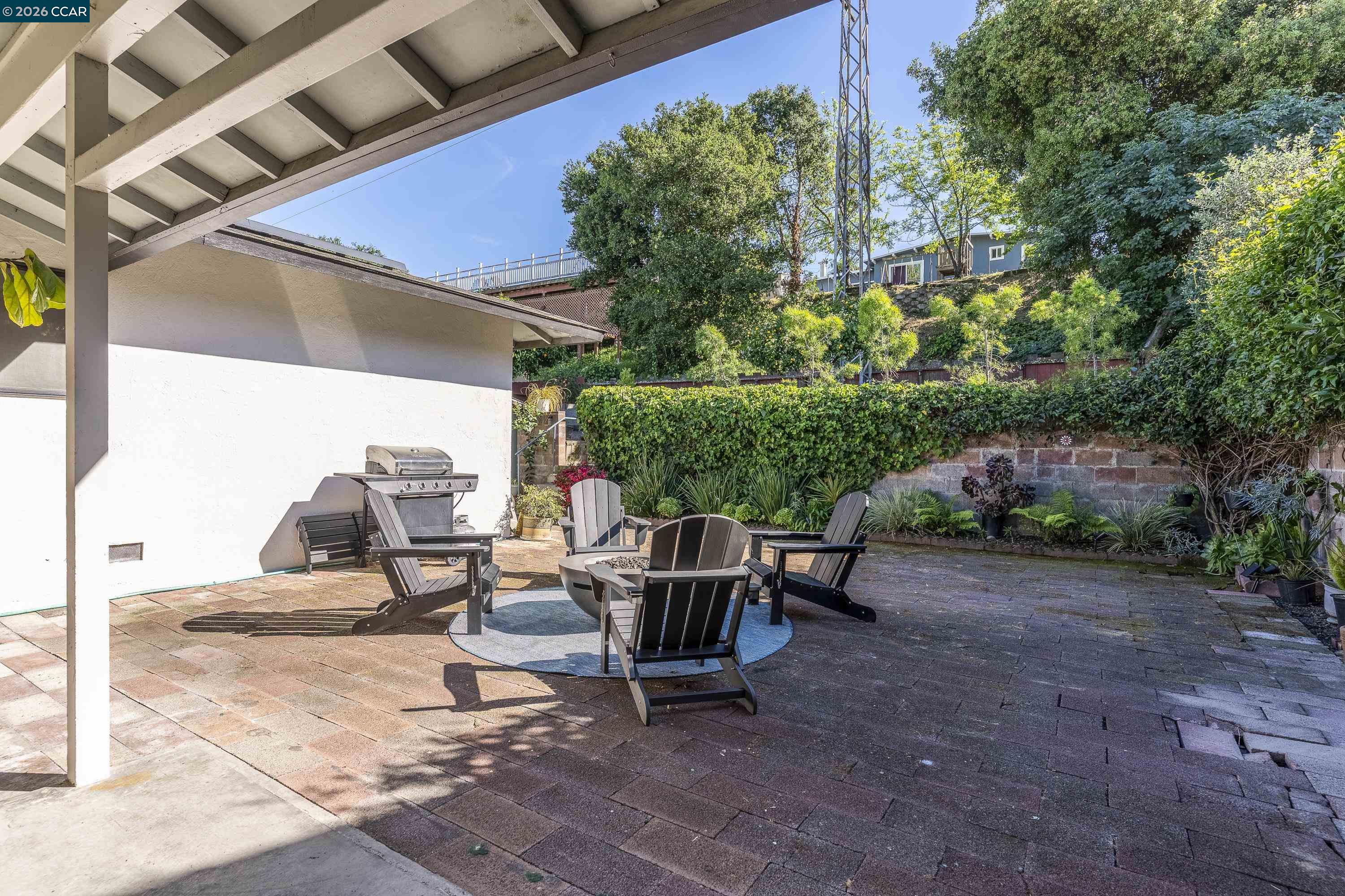 Detail Gallery Image 45 of 55 For 1165 Nob Hill Ave, Pinole,  CA 94564 - 3 Beds | 2 Baths