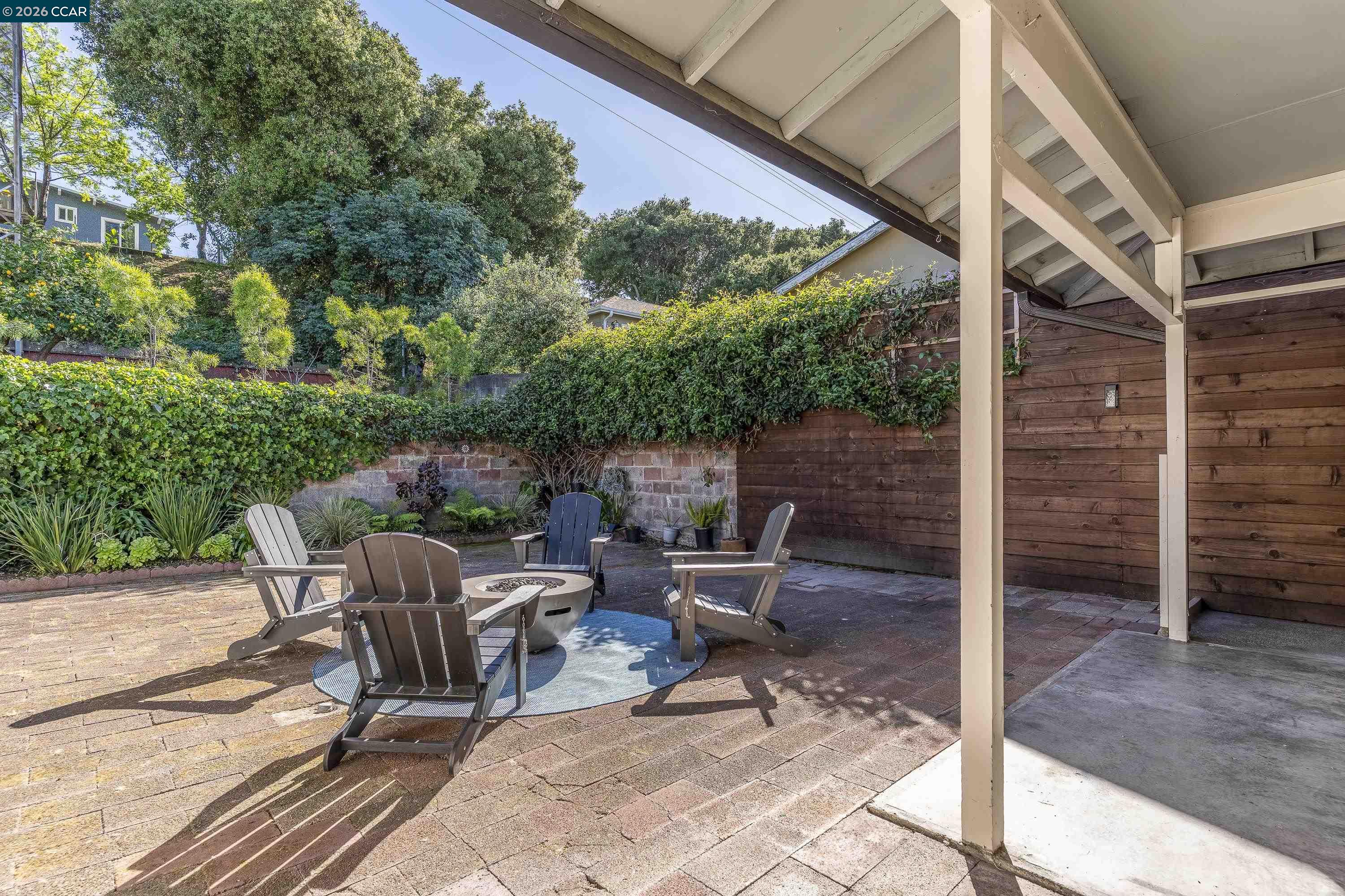 Detail Gallery Image 49 of 55 For 1165 Nob Hill Ave, Pinole,  CA 94564 - 3 Beds | 2 Baths