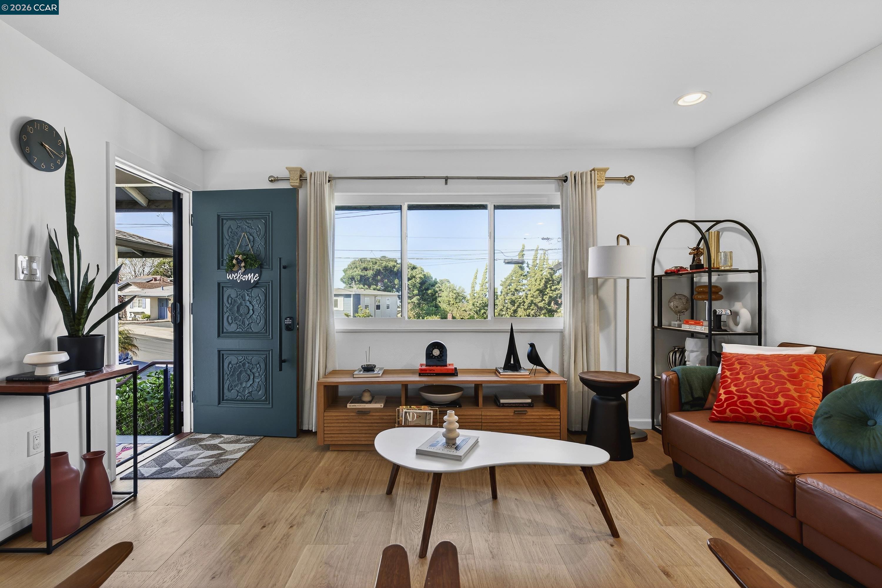 Detail Gallery Image 9 of 55 For 1165 Nob Hill Ave, Pinole,  CA 94564 - 3 Beds | 2 Baths