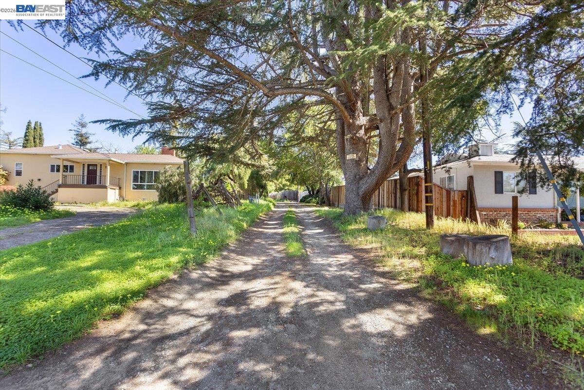 23932 Madeiros Ave, Hayward, CA, 94541