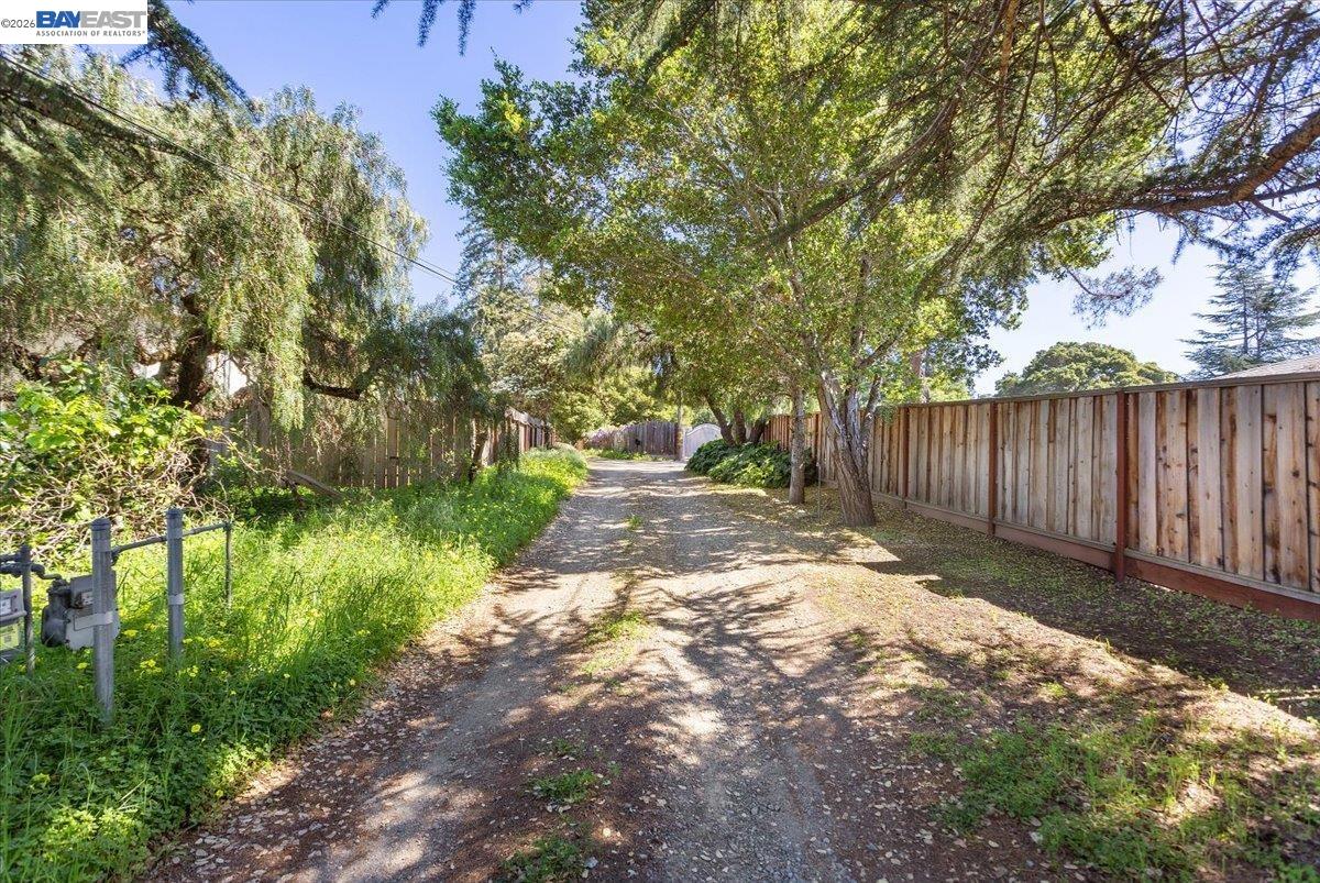 23932 Madeiros Ave, Hayward, CA, 94541