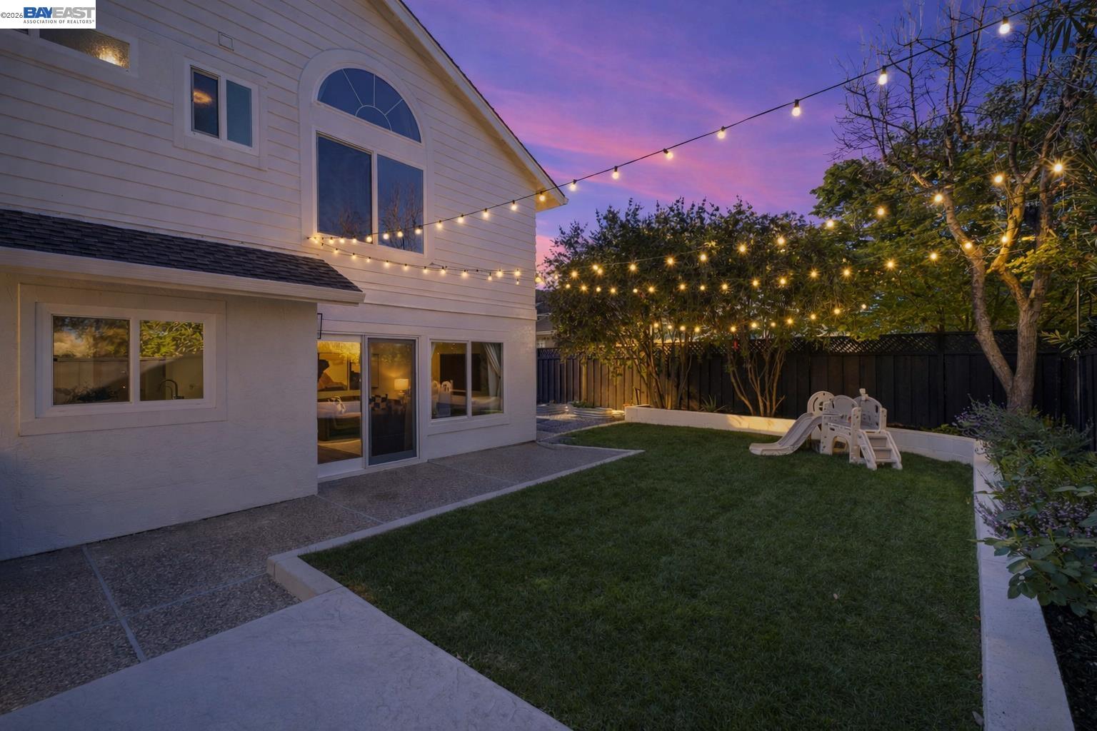 Detail Gallery Image 40 of 47 For 7921 Crossridge Dr, Dublin,  CA 94568 - 3 Beds | 2/1 Baths