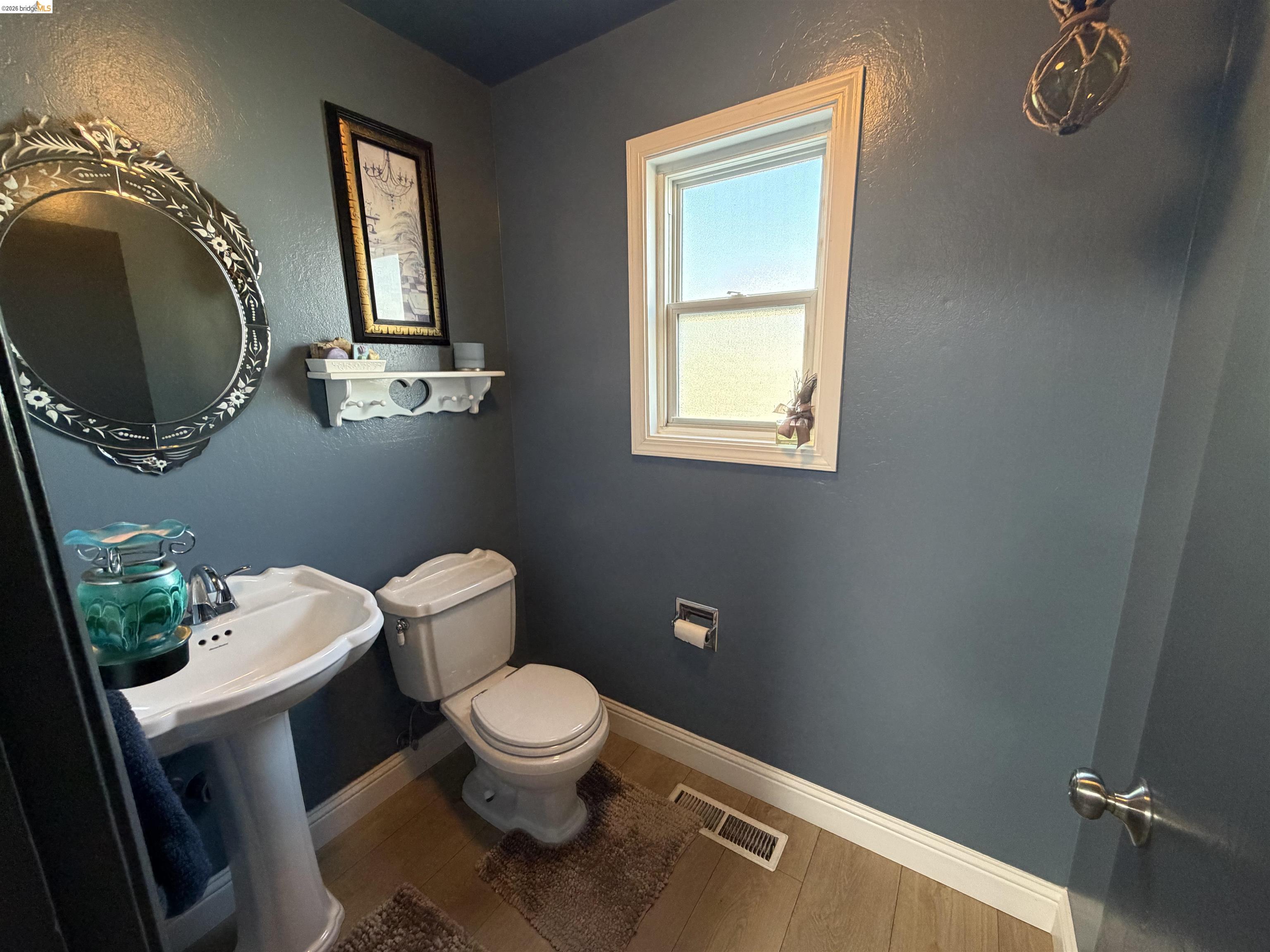 Detail Gallery Image 20 of 60 For 147 Loren Ln, Oakley,  CA 94561 - 4 Beds | 3/1 Baths