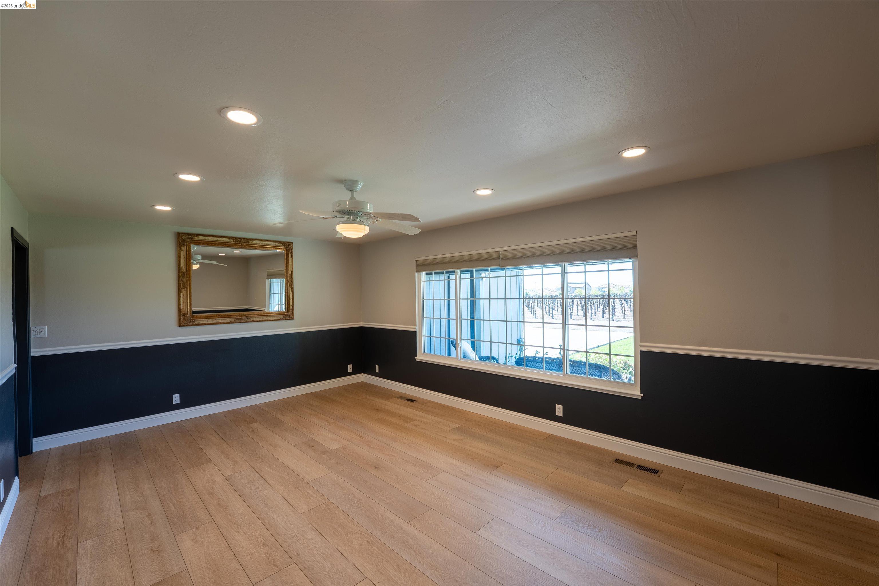 Detail Gallery Image 9 of 60 For 147 Loren Ln, Oakley,  CA 94561 - 4 Beds | 3/1 Baths