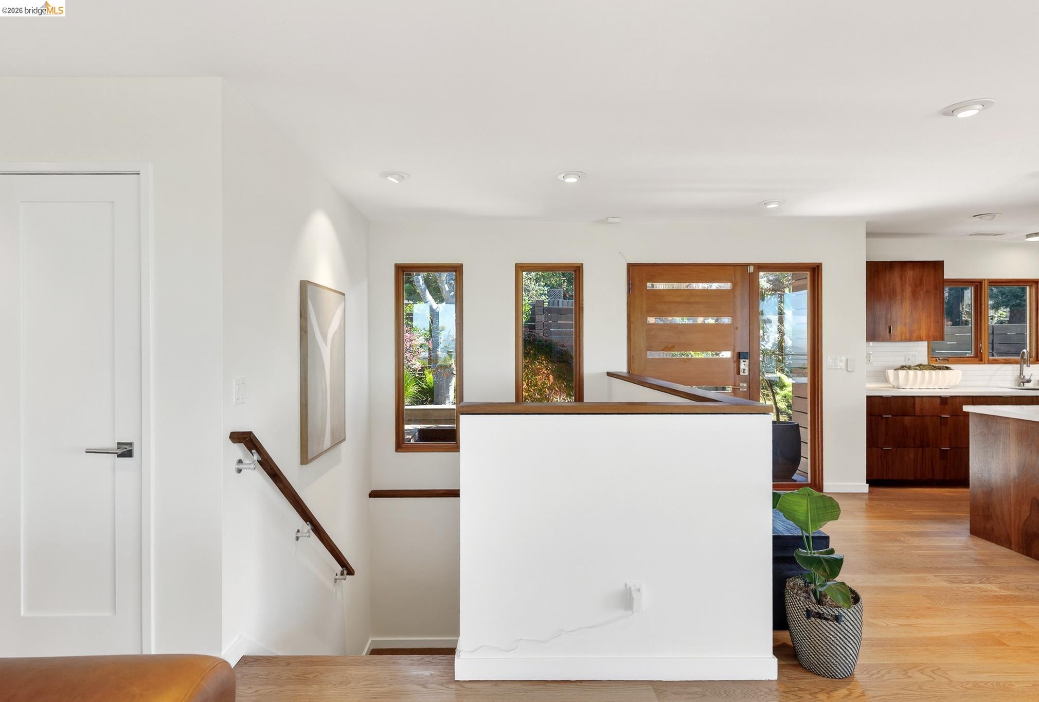 Detail Gallery Image 33 of 59 For 470 Spruce St, Berkeley,  CA 94708 - 5 Beds | 3 Baths