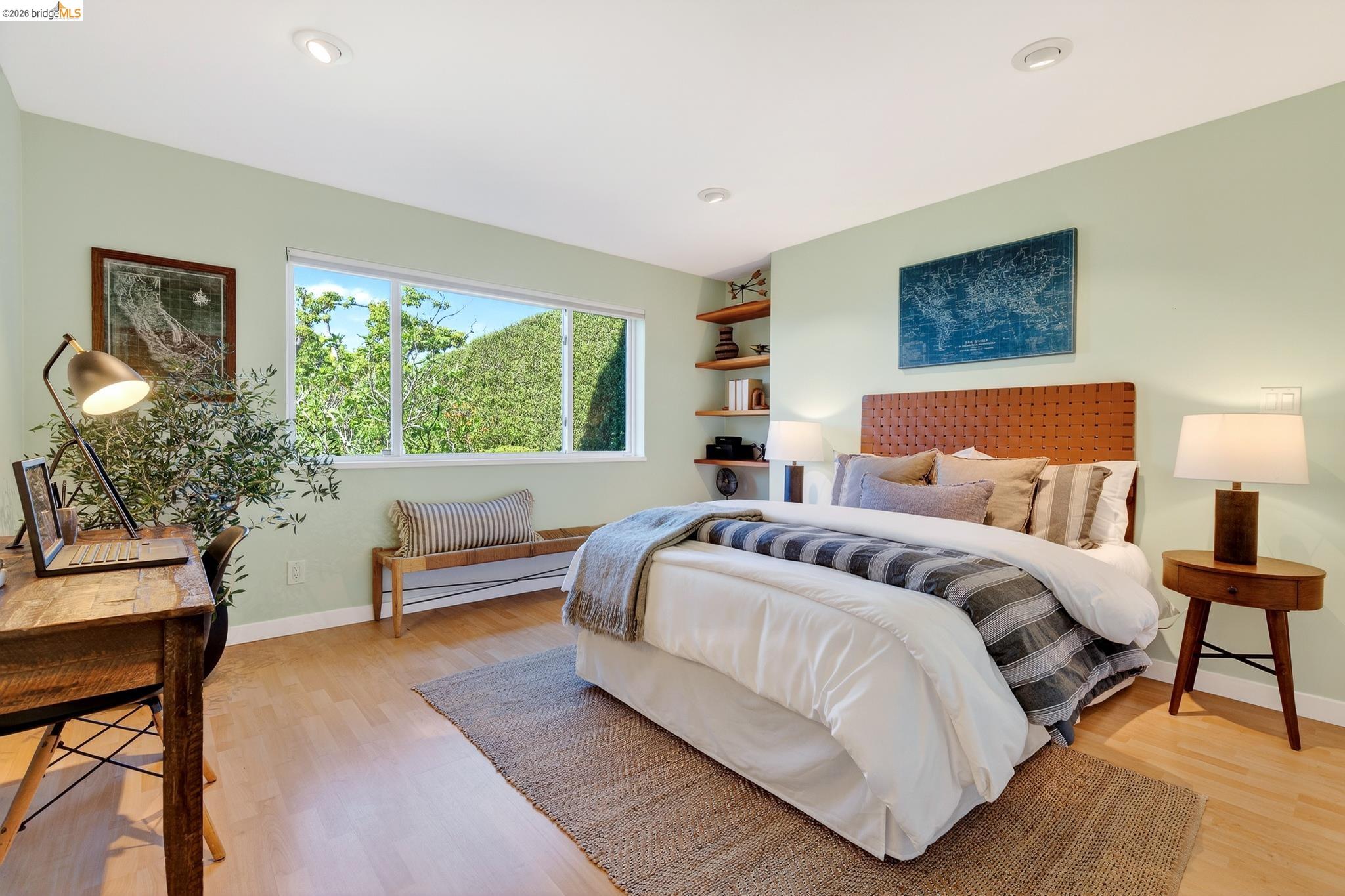 Detail Gallery Image 34 of 59 For 470 Spruce St, Berkeley,  CA 94708 - 5 Beds | 3 Baths