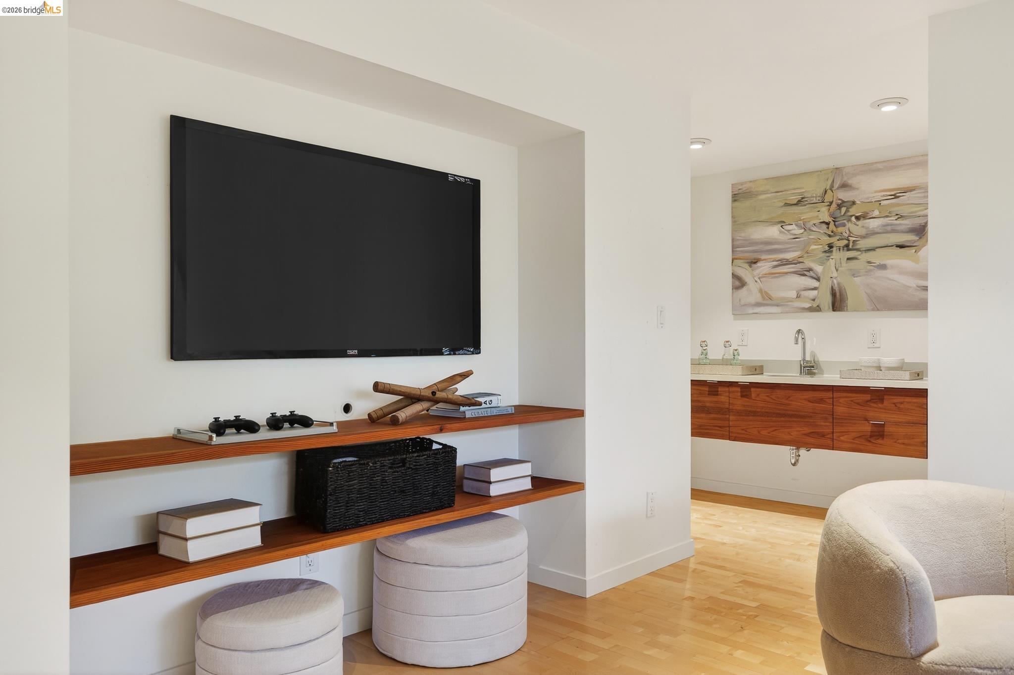 Detail Gallery Image 39 of 59 For 470 Spruce St, Berkeley,  CA 94708 - 5 Beds | 3 Baths