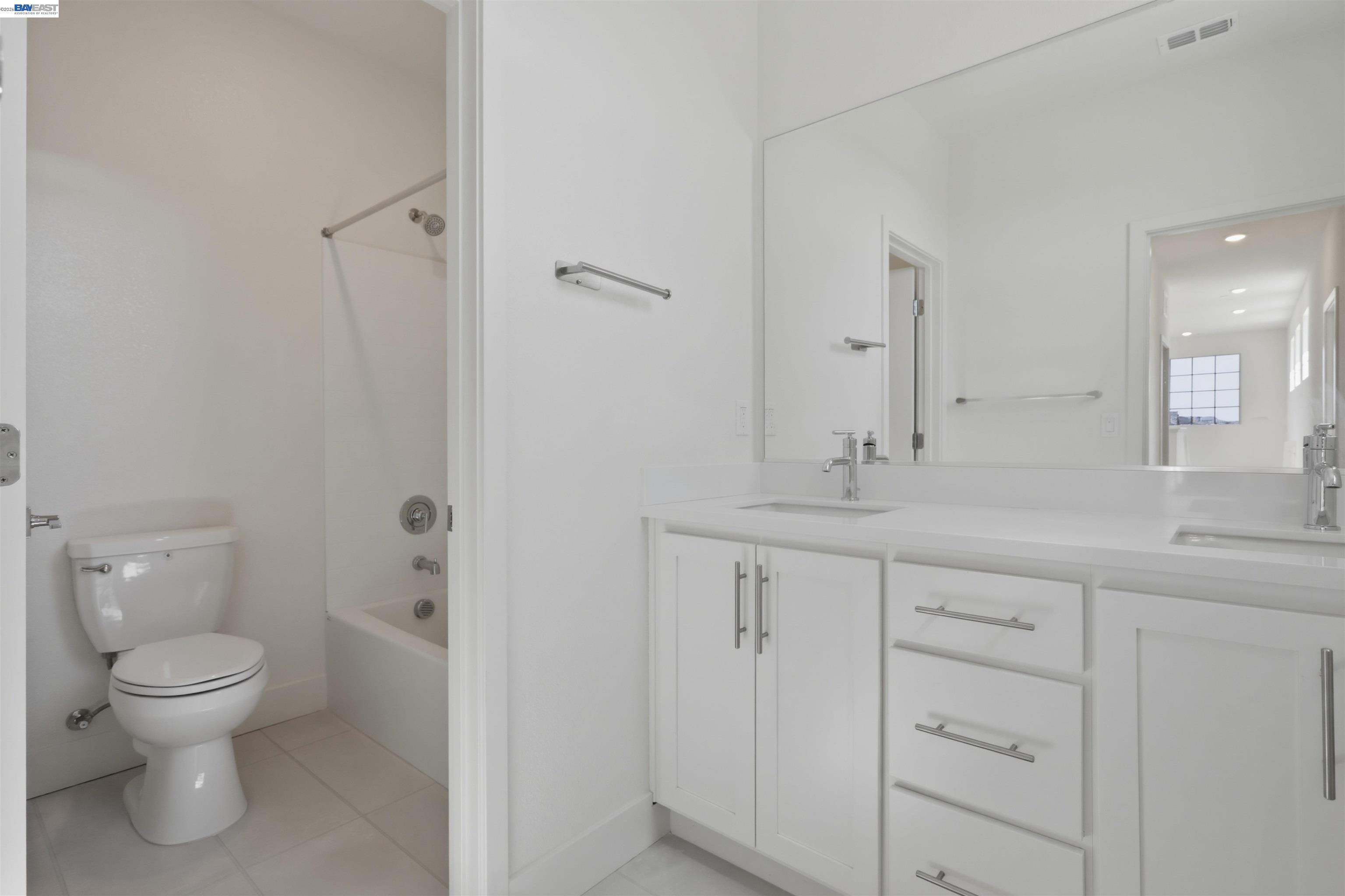 Detail Gallery Image 11 of 18 For 464 Coolcrest Dr, Oakley,  CA 94561 - 4 Beds | 3 Baths