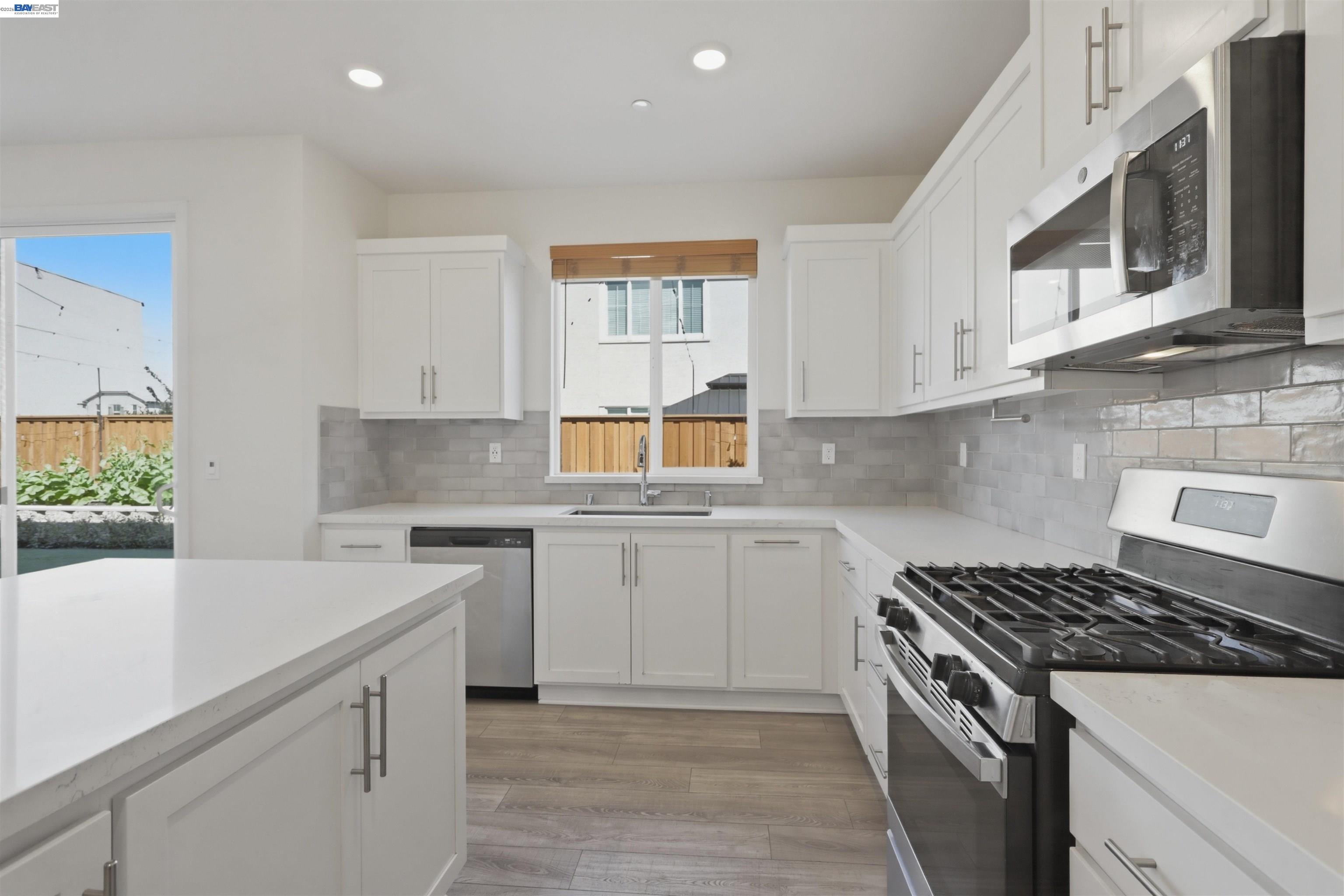 464 Coolcrest Dr, Oakley, CA, 94561