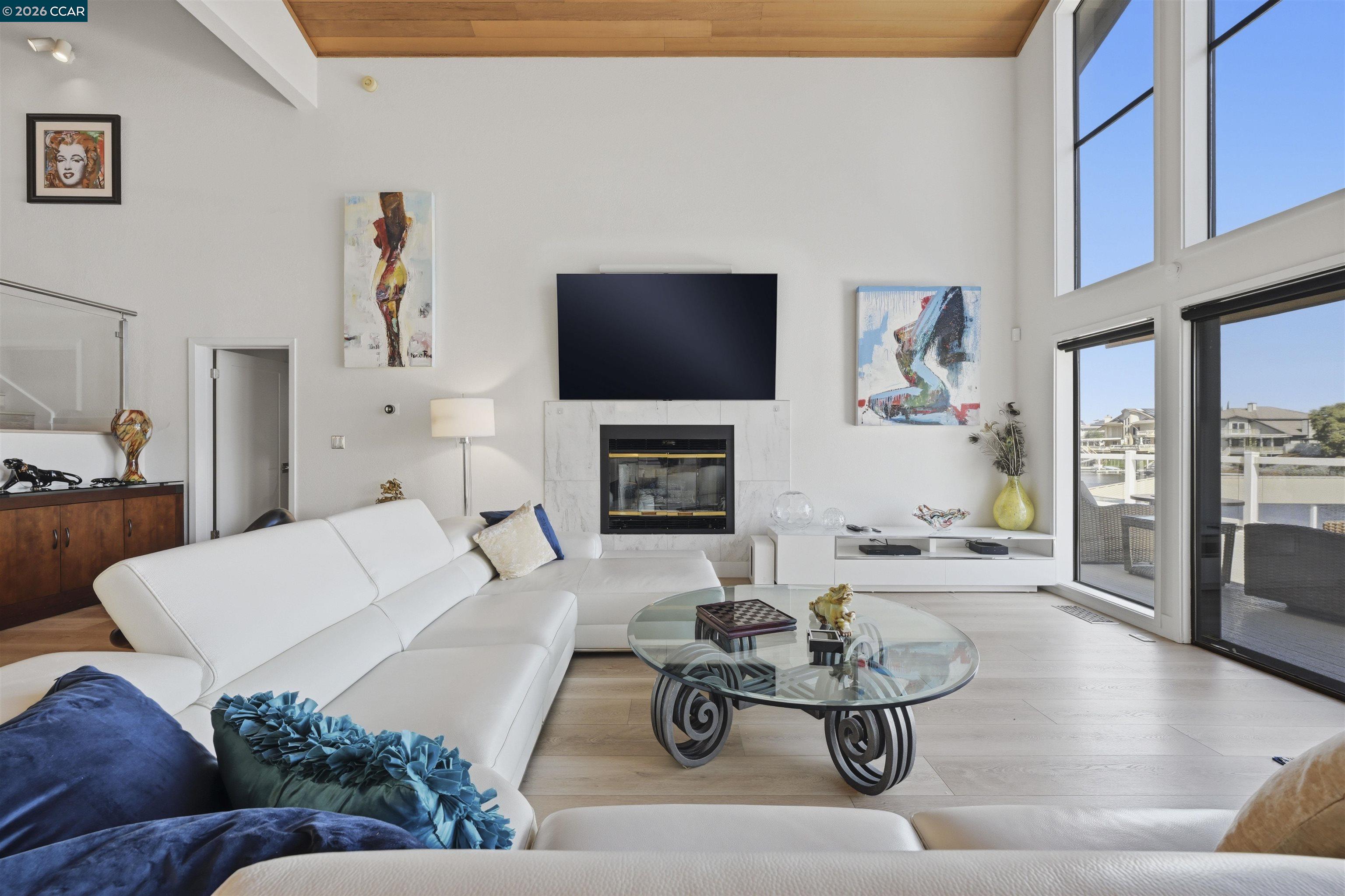 Detail Gallery Image 19 of 53 For 2027 Windward Pt, Discovery Bay,  CA 94505 - 4 Beds | 2/1 Baths