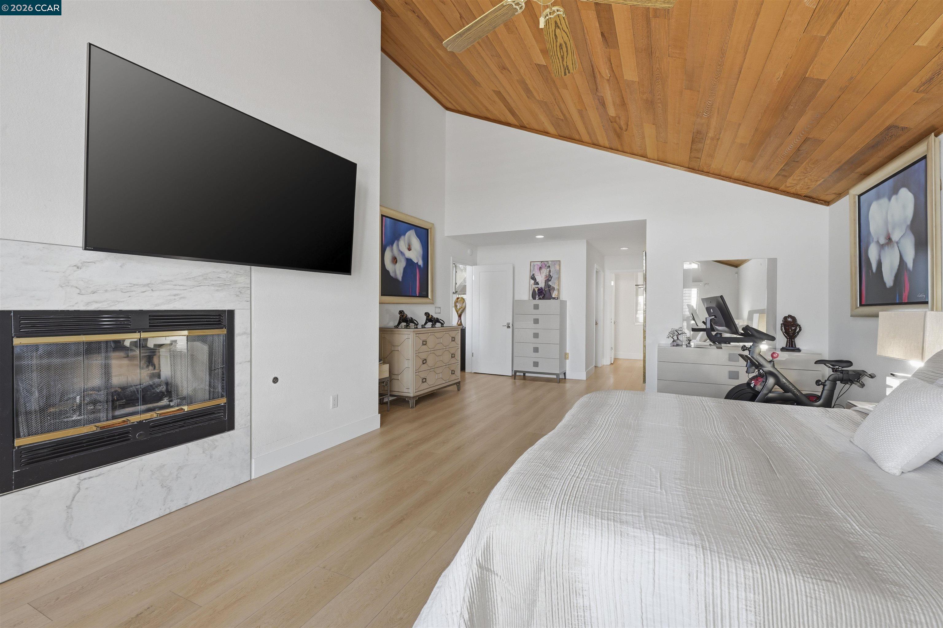 Detail Gallery Image 28 of 53 For 2027 Windward Pt, Discovery Bay,  CA 94505 - 4 Beds | 2/1 Baths