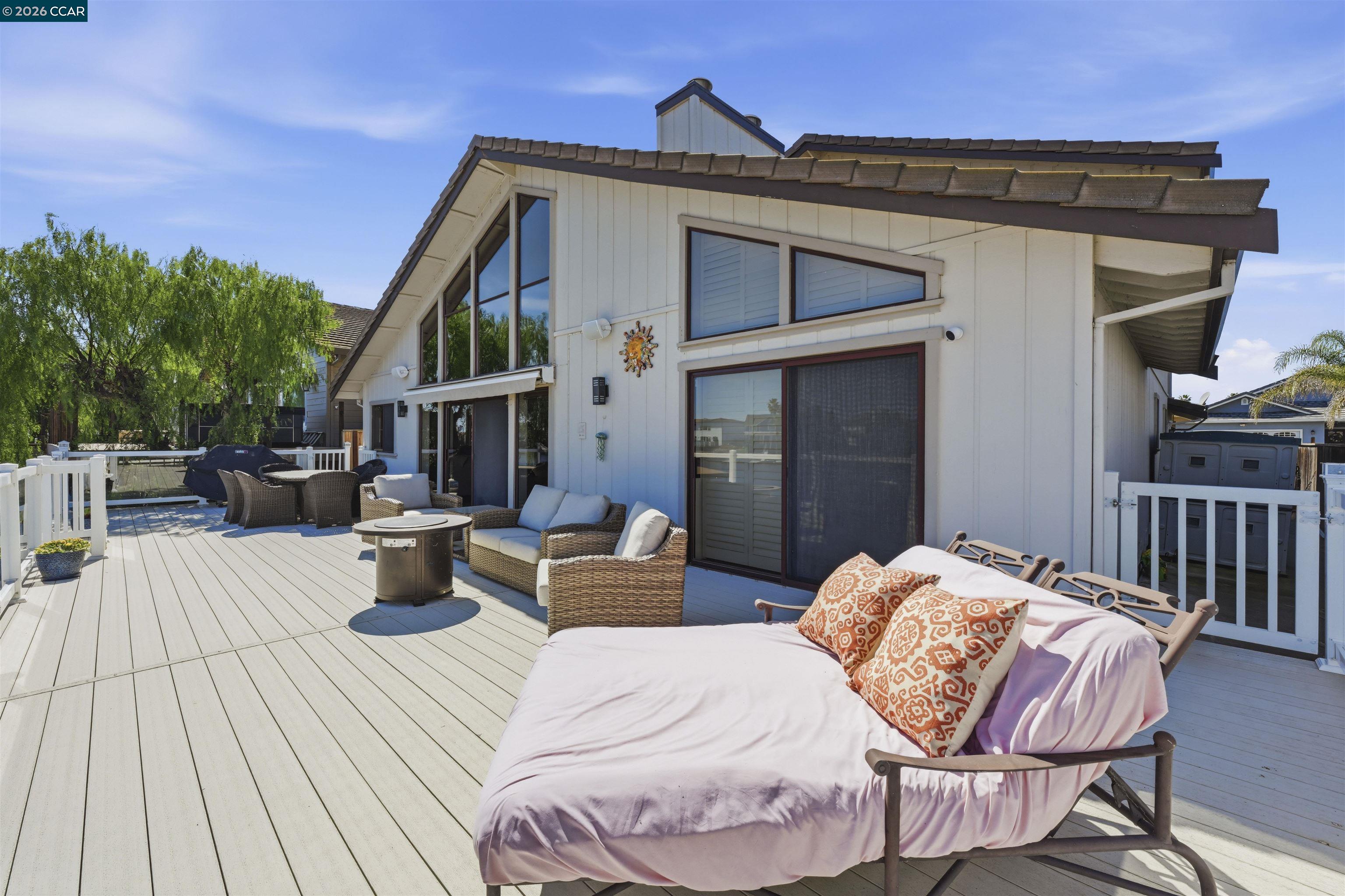 Detail Gallery Image 43 of 53 For 2027 Windward Pt, Discovery Bay,  CA 94505 - 4 Beds | 2/1 Baths